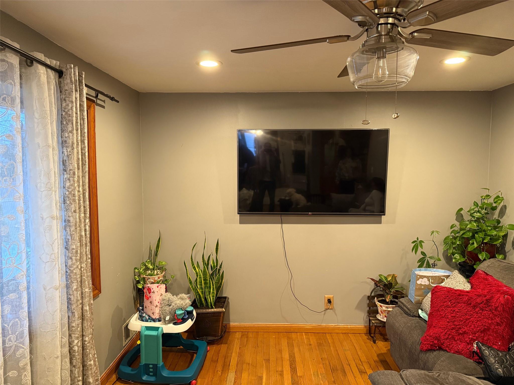 #9 photo, 27 Pandora Drive, Brentwood , NY 11717