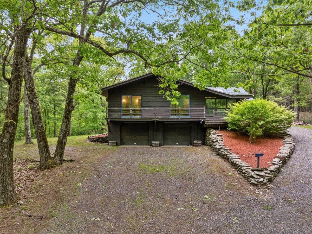 #2 photo, 100 Schnackenberg Rd, Ghent , NY 12075