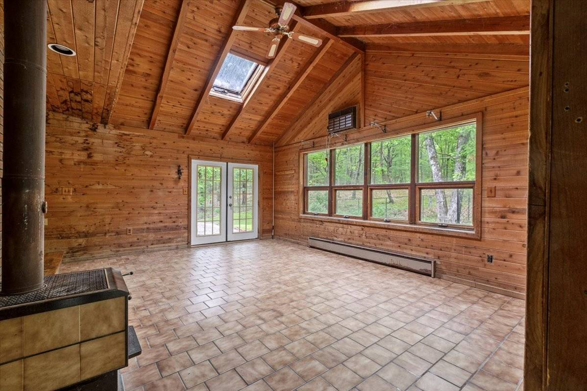 #20 photo, 100 Schnackenberg Rd, Ghent , NY 12075