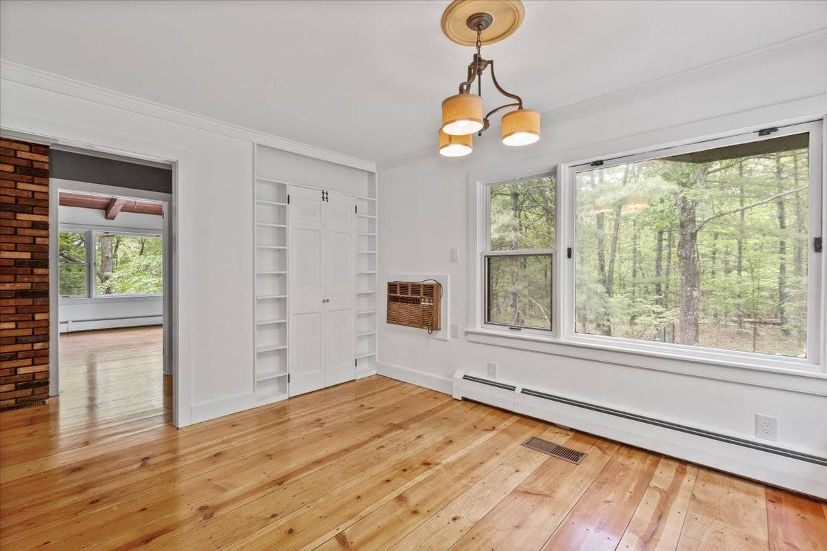 #32 photo, 100 Schnackenberg Rd, Ghent , NY 12075