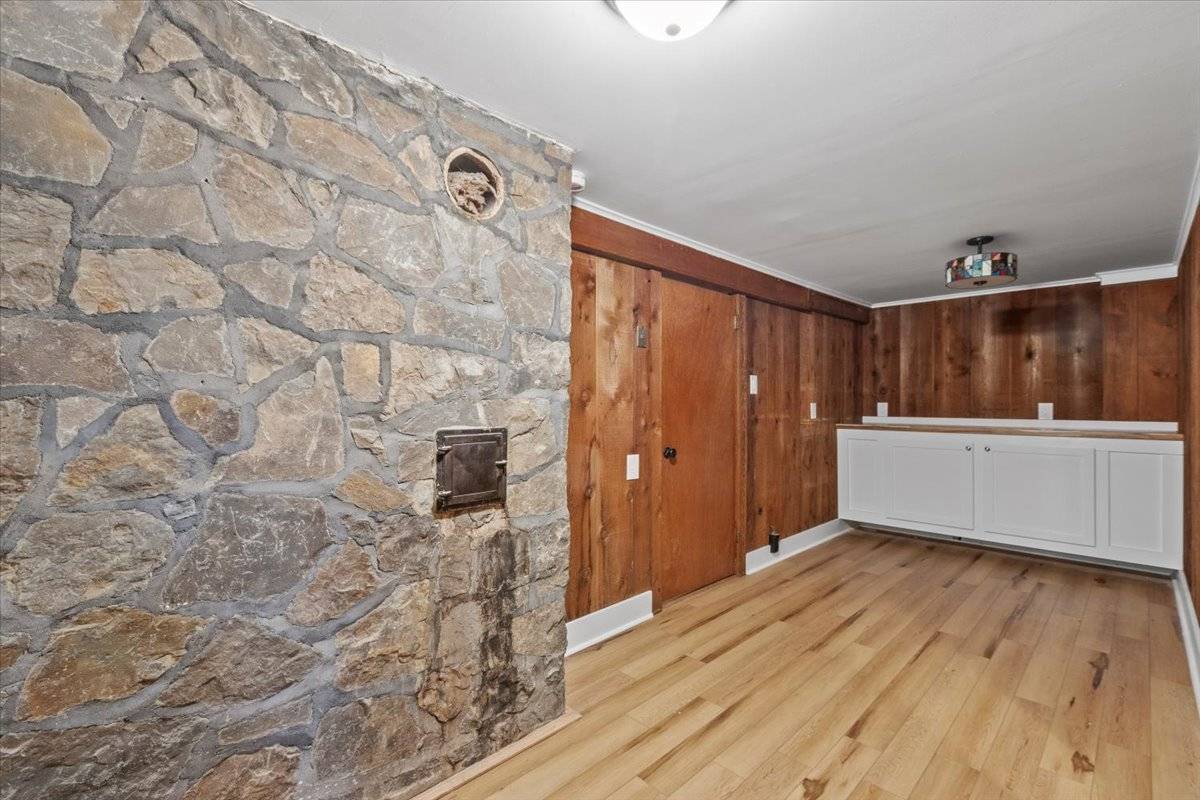 #33 photo, 100 Schnackenberg Rd, Ghent , NY 12075