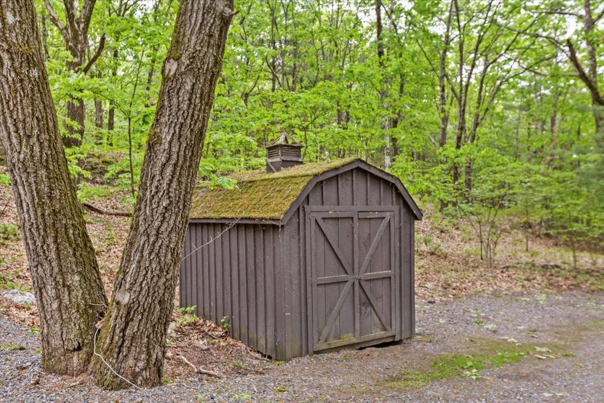 #46 photo, 100 Schnackenberg Rd, Ghent , NY 12075