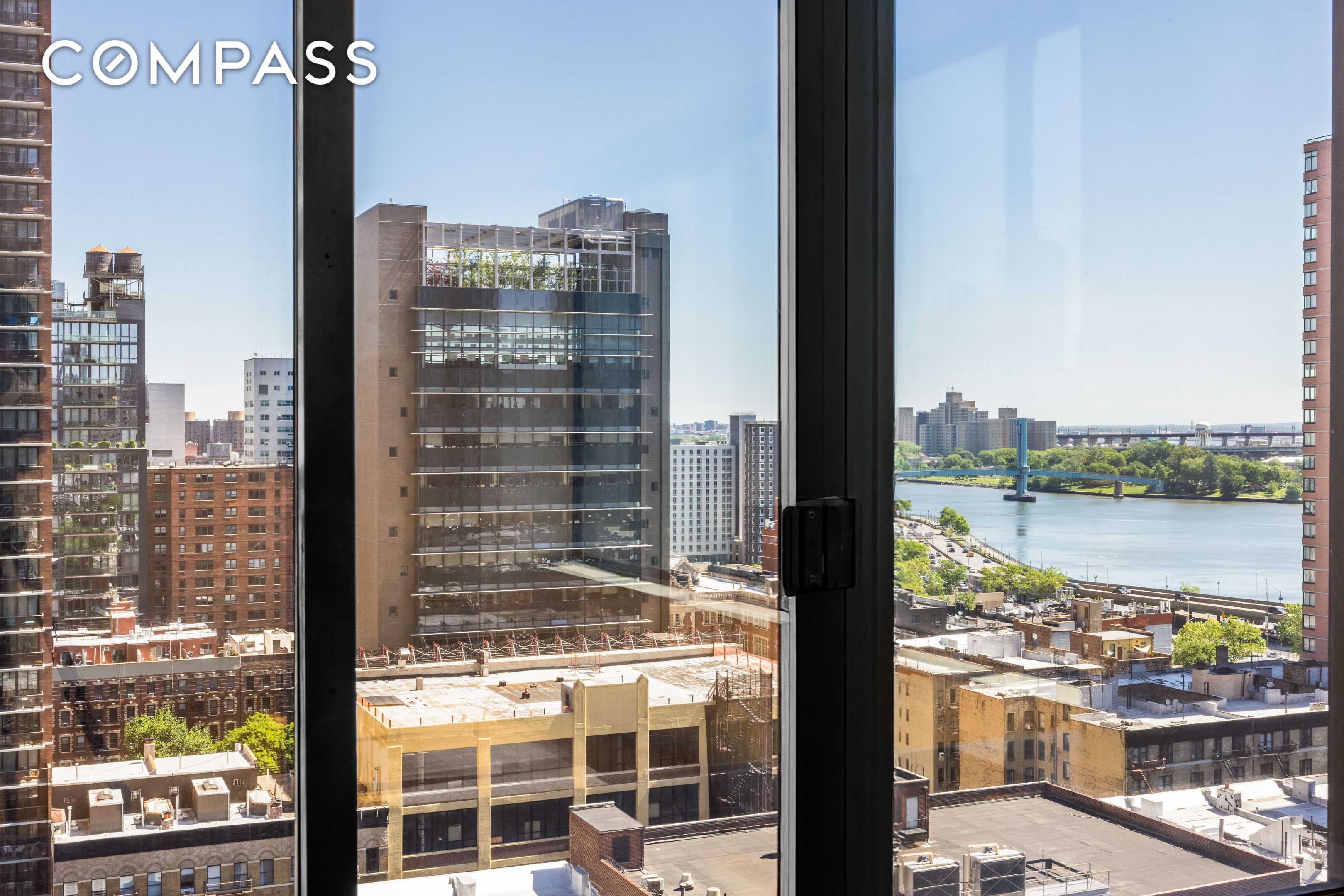 #12 photo, 300 E 93rd Street, マンハッタン Upper East Side , NY 10128