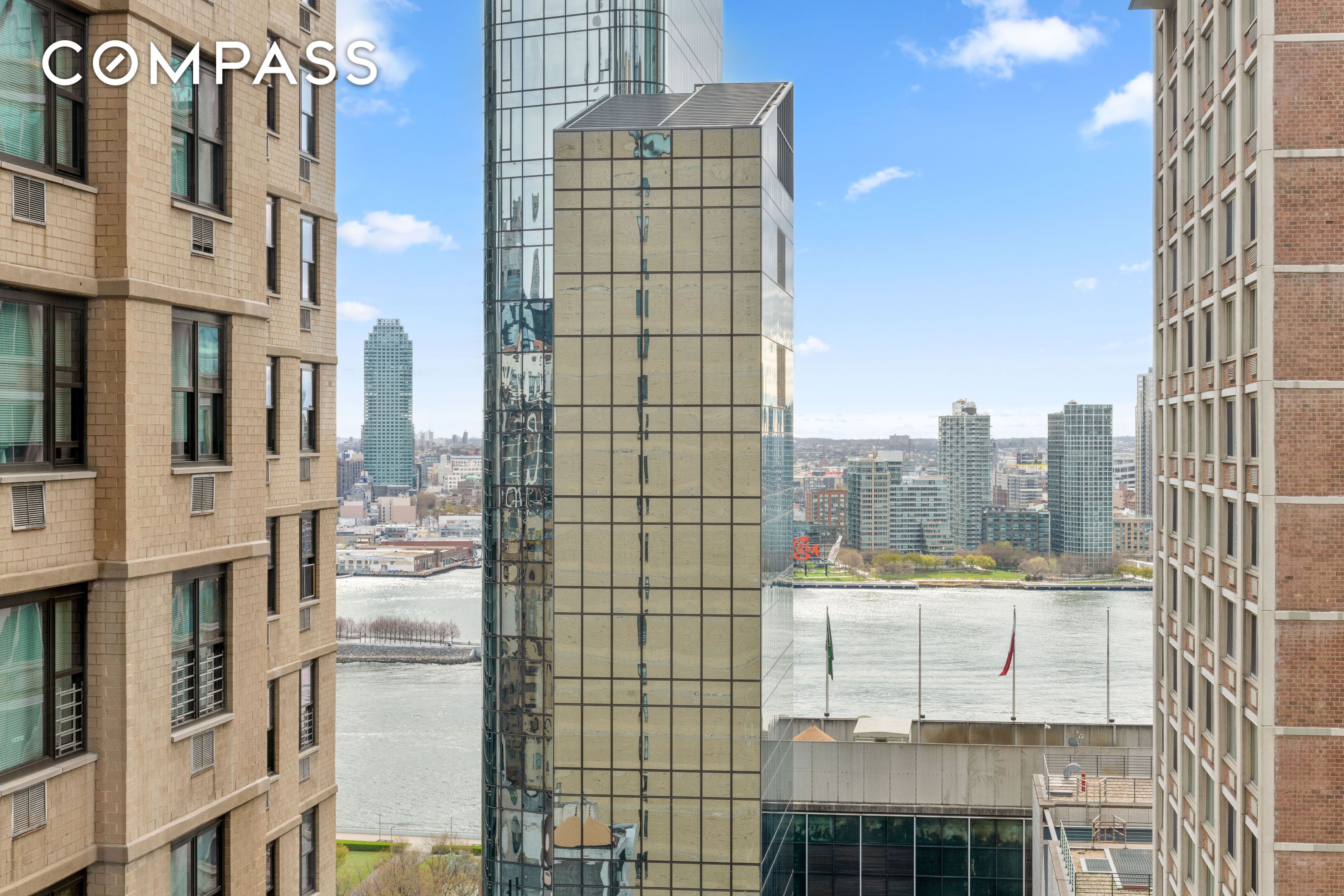 #3 photo, 310 E 46th Street, マンハッタン Midtown East , NY 10017