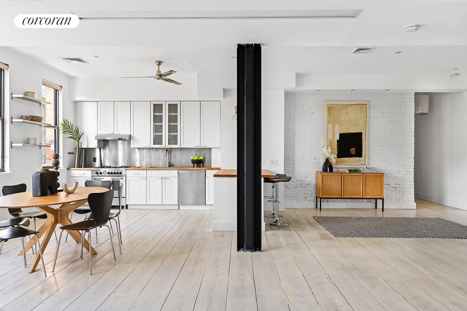 #4 photo, 138 BROADWAY, ブルックリン区 Williamsburg,South , NY 11211