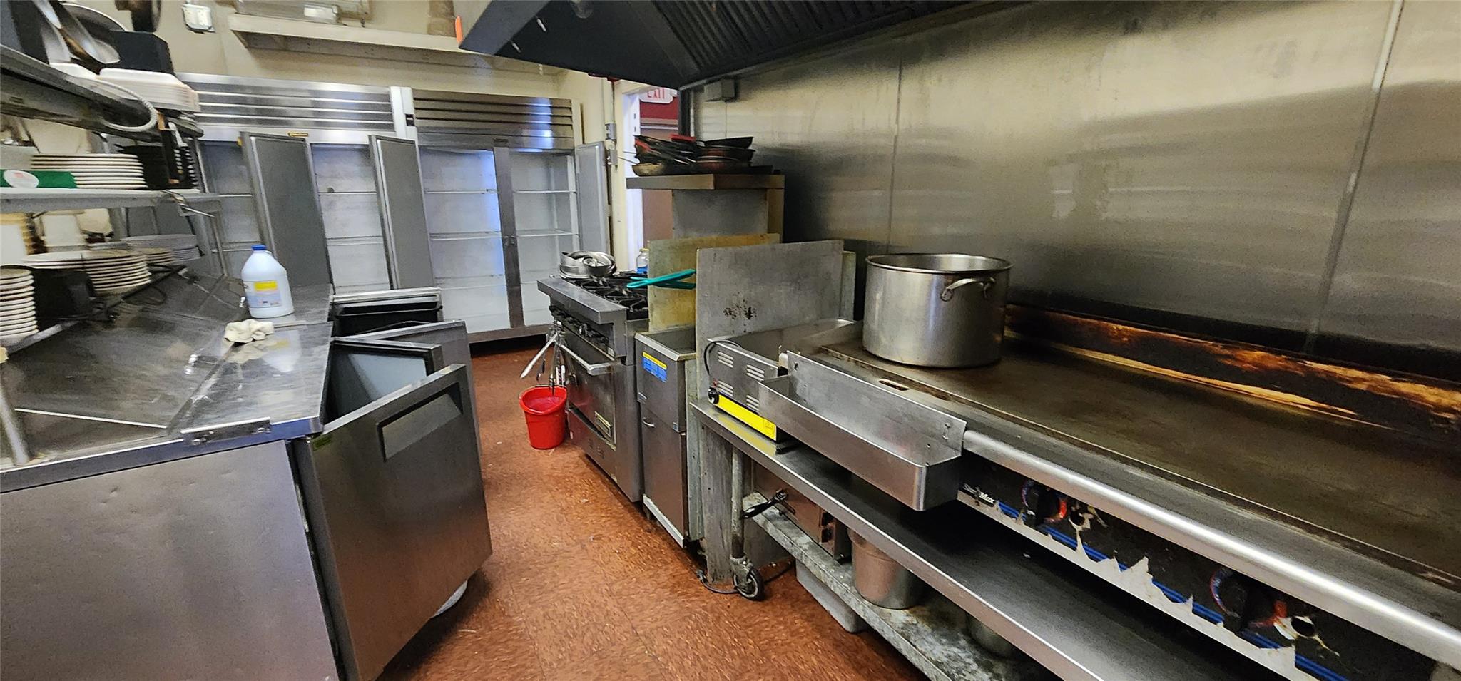 #4 photo, 190 S Plank Road, Newburgh , NY 12550