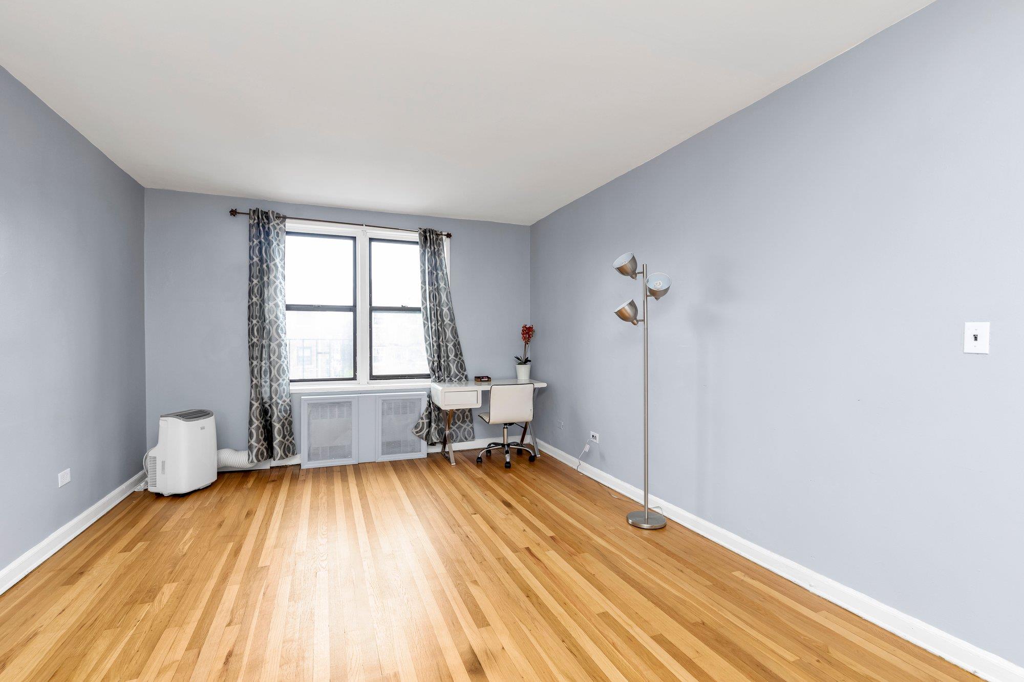 #7 photo, 84-19 51st Avenue, クイーンズ区 Elmhurst , NY 11373