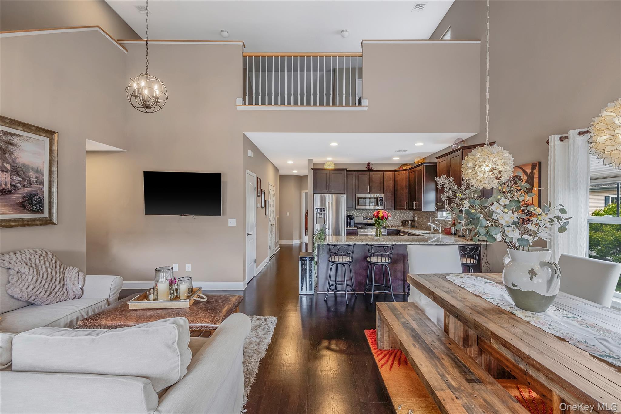 #19 photo, 135 Rosebud Court, サフォーク郡 Patchogue , NY 11772