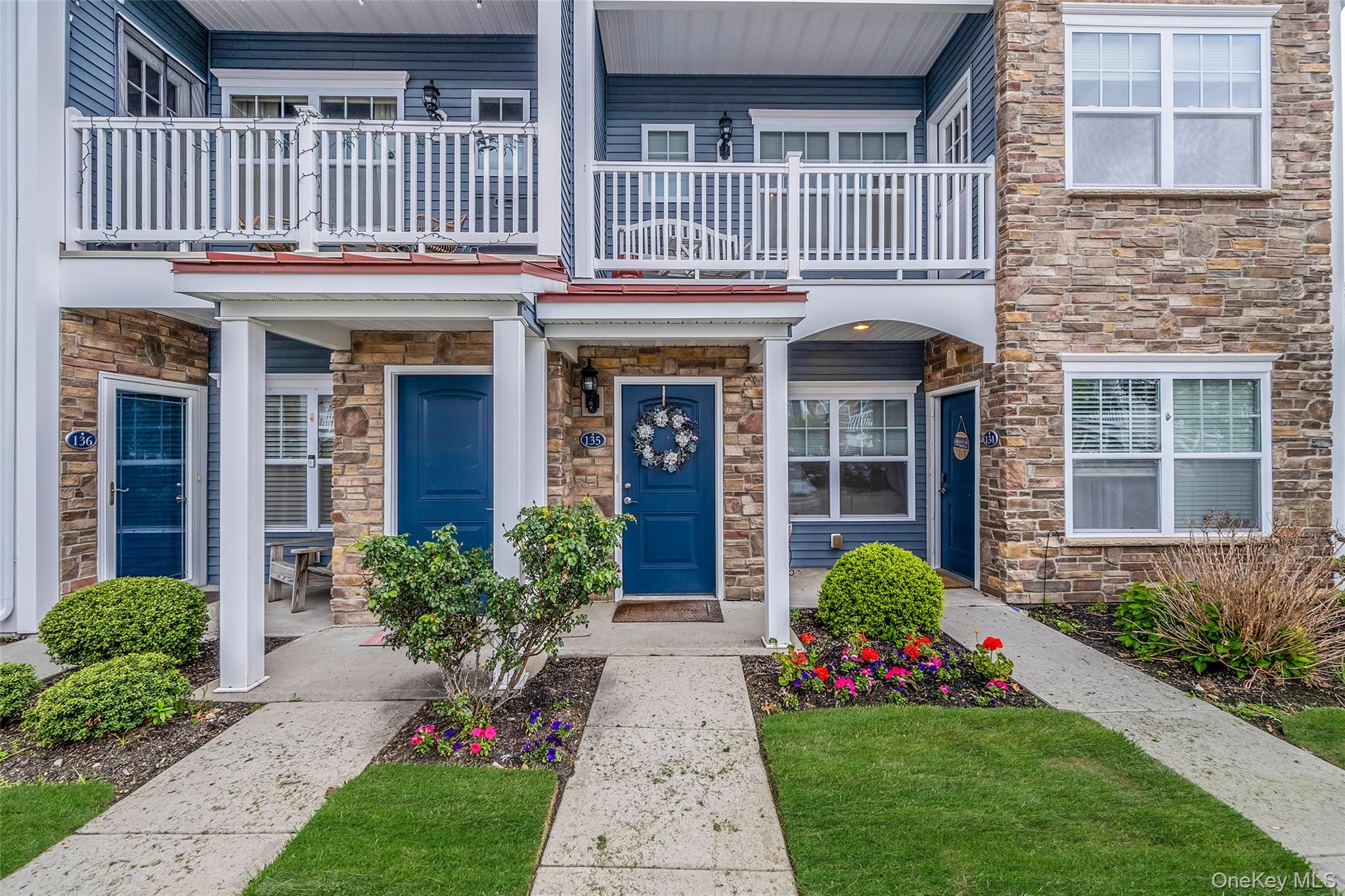 #3 photo, 135 Rosebud Court, サフォーク郡 Patchogue , NY 11772