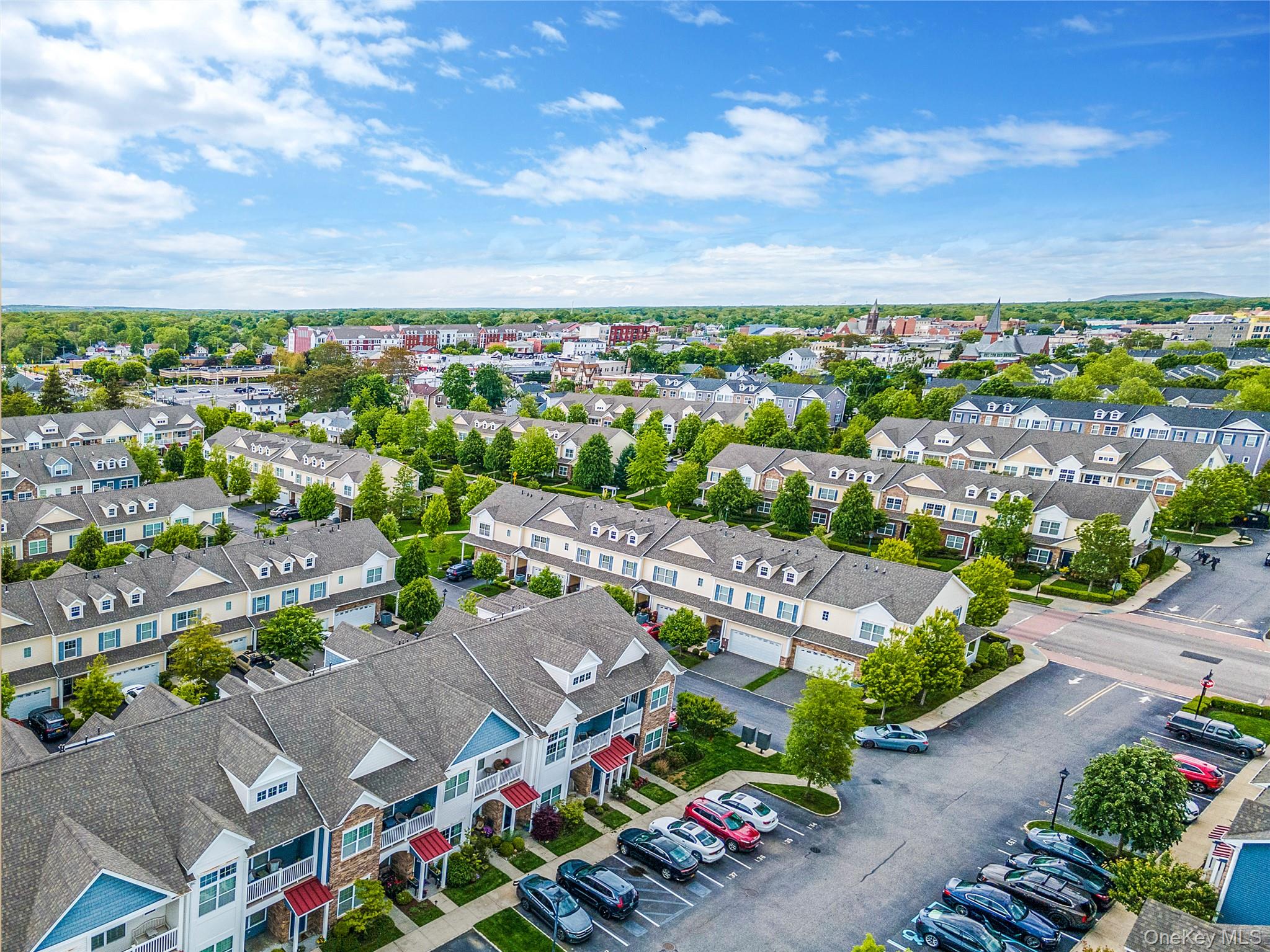 #5 photo, 135 Rosebud Court, サフォーク郡 Patchogue , NY 11772