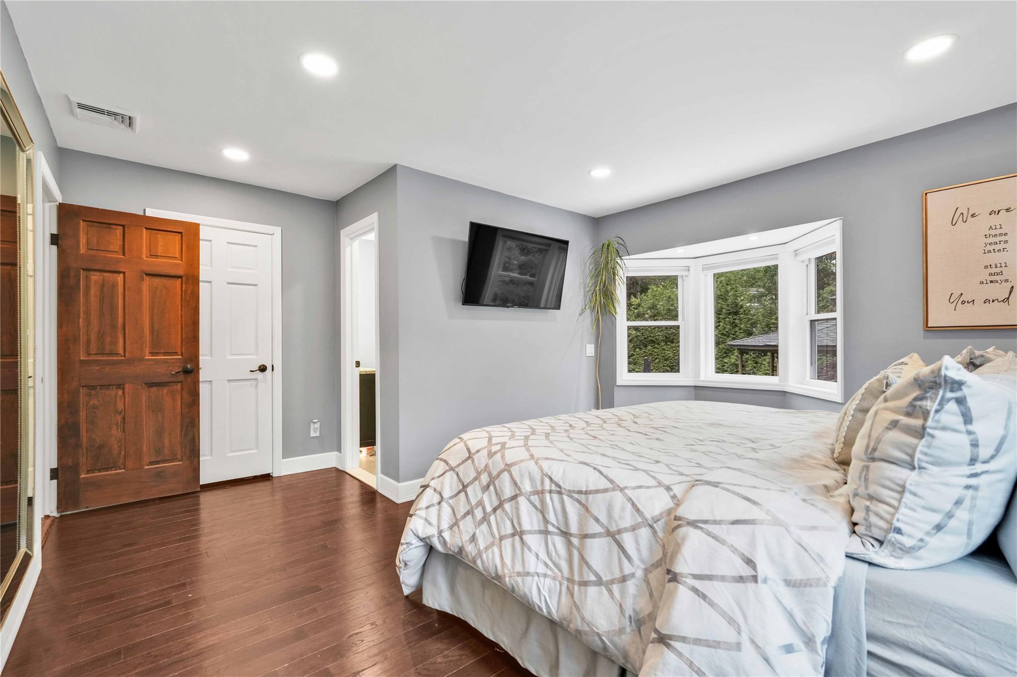 #17 photo, 69 Bankside Drive, سوفولك Centerport , NY 11721