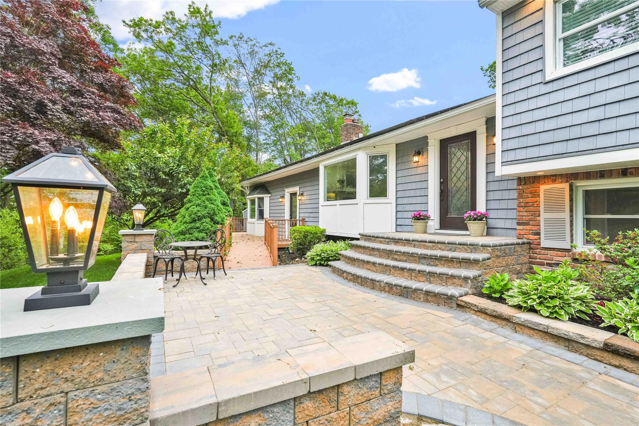 #6 photo, 69 Bankside Drive, سوفولك Centerport , NY 11721