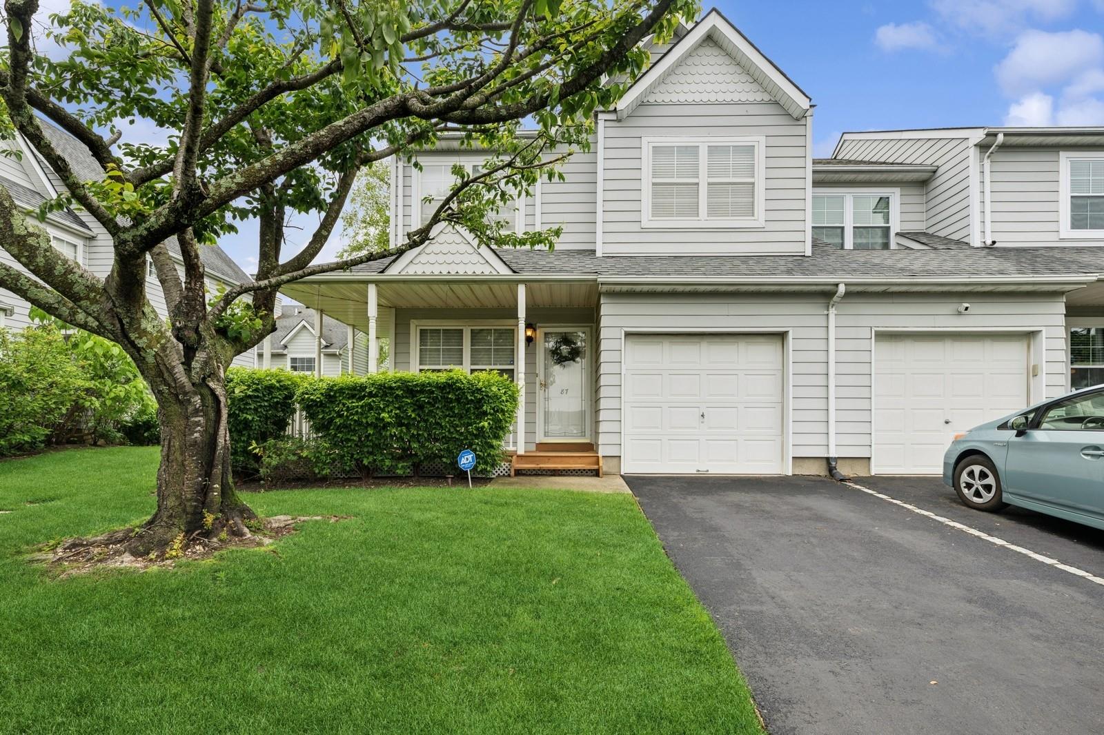 #1 photo, 87 Northwood Boulevard, Central Islip , NY 11722