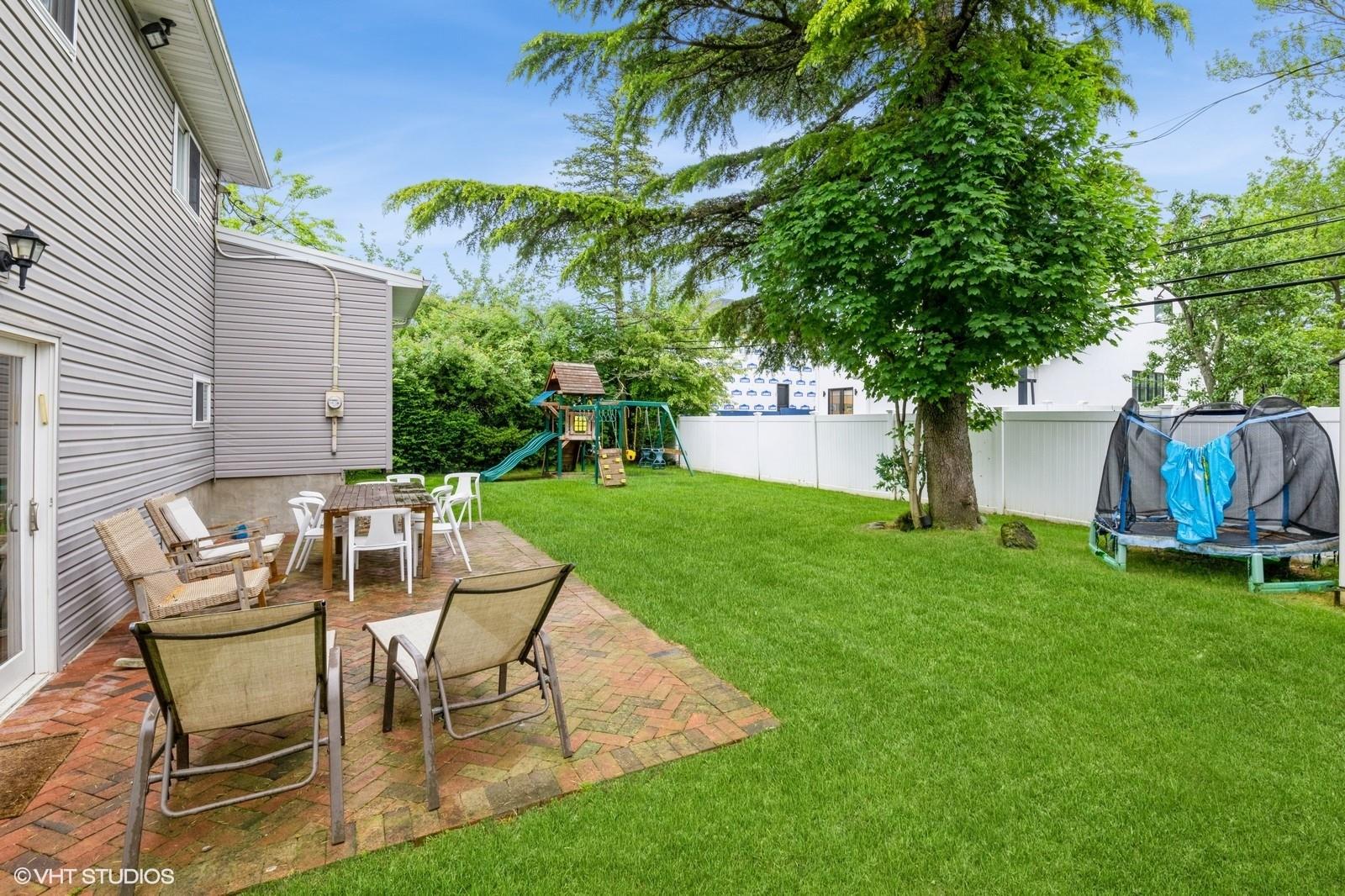 #3 photo, 756 Dumont Place, ナッソー郡 North Woodmere , NY 11581