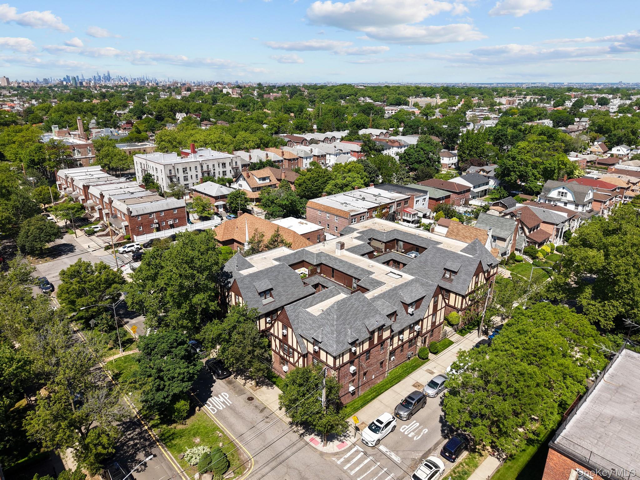 #8 photo, 40-40 203rd Street, クイーンズ区 Bayside , NY 11361