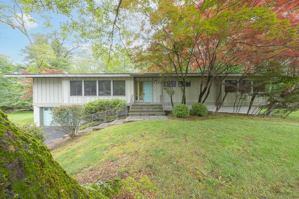 #1 photo, 14 Wesley Court, Congers , NY 10920