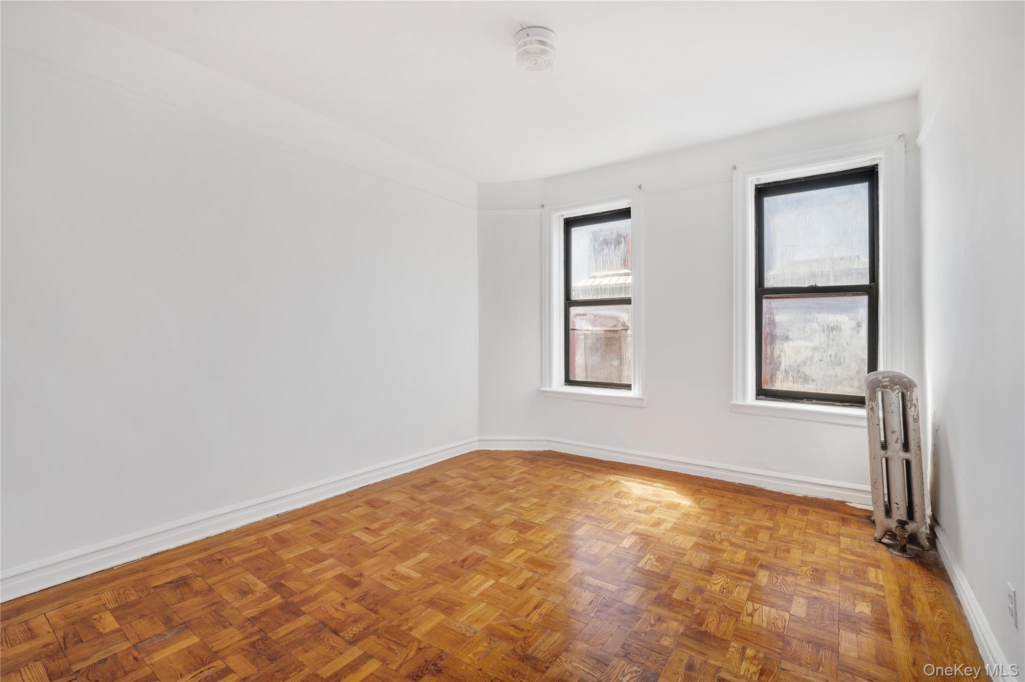 #3 photo, 825 Walton Avenue, Бронкс ‖ Bronx , NY 10451