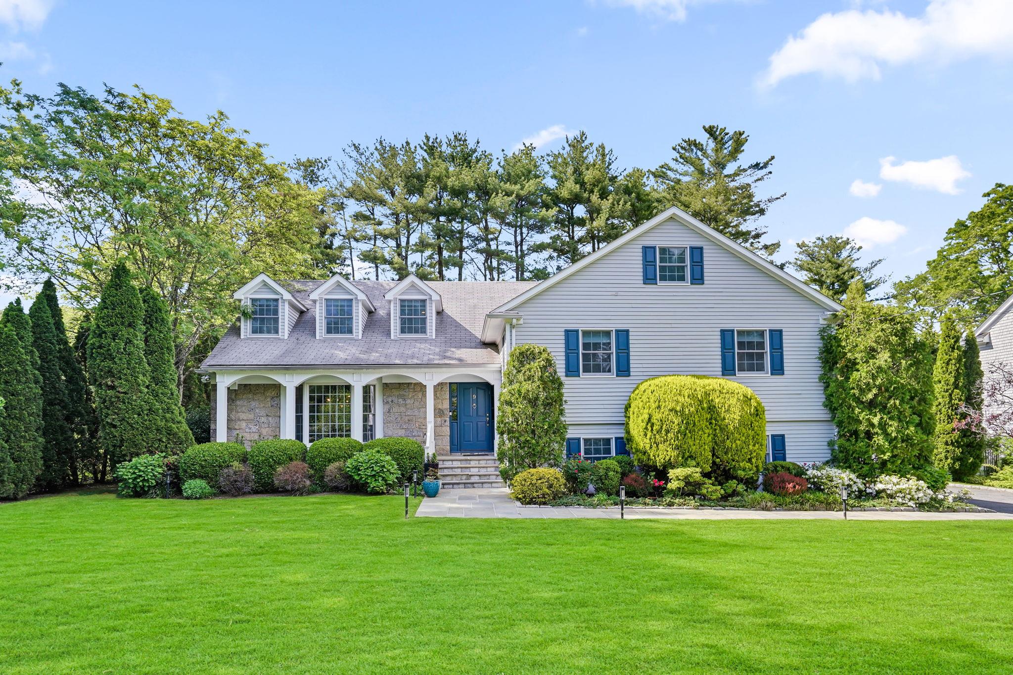 #1 photo, 9 Springdale Road, Scarsdale , NY 10583