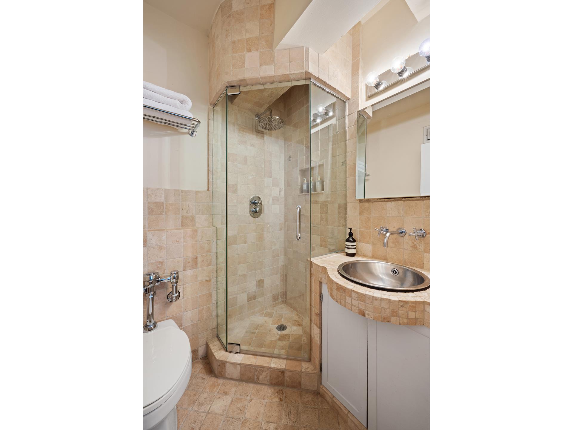 #15 photo, 45 W 54TH Street, マンハッタン Midtown , NY 10019