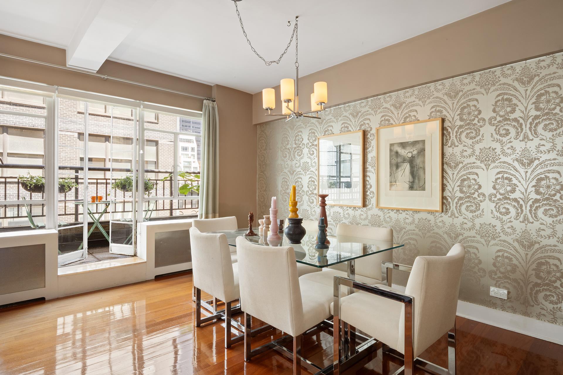 #17 photo, 45 W 54TH Street, マンハッタン Midtown , NY 10019