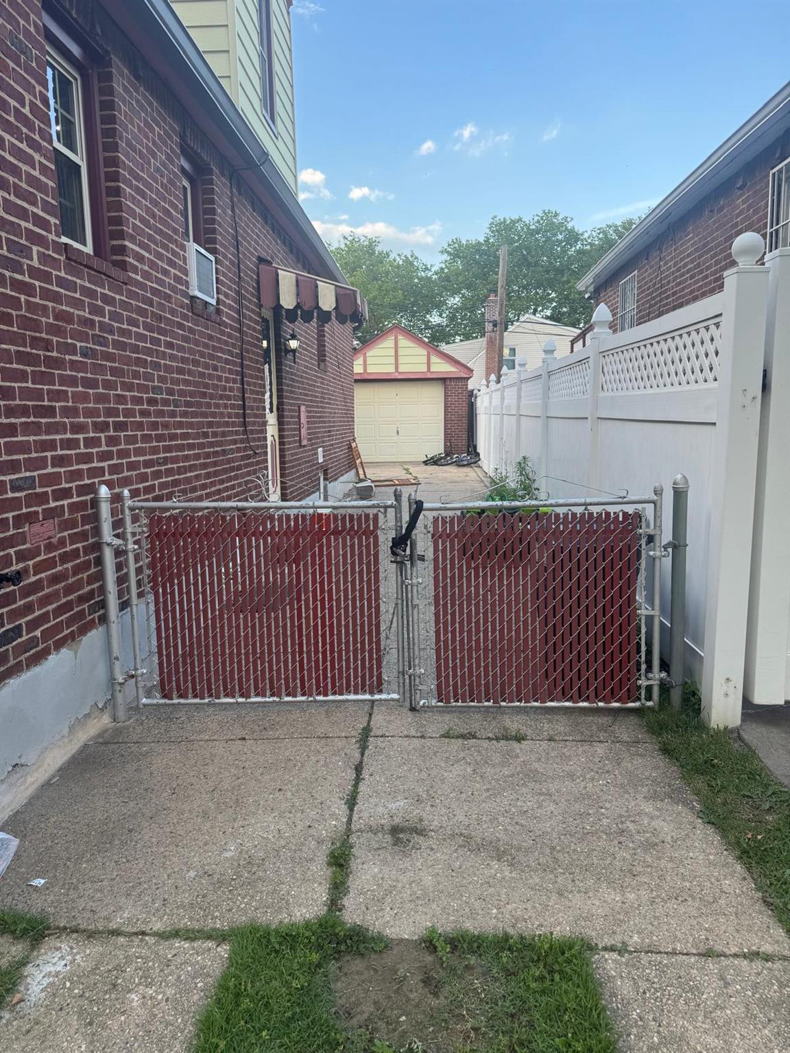 #11 photo, 8023 247th Street, クイーンズ区 Bellerose , NY 11426