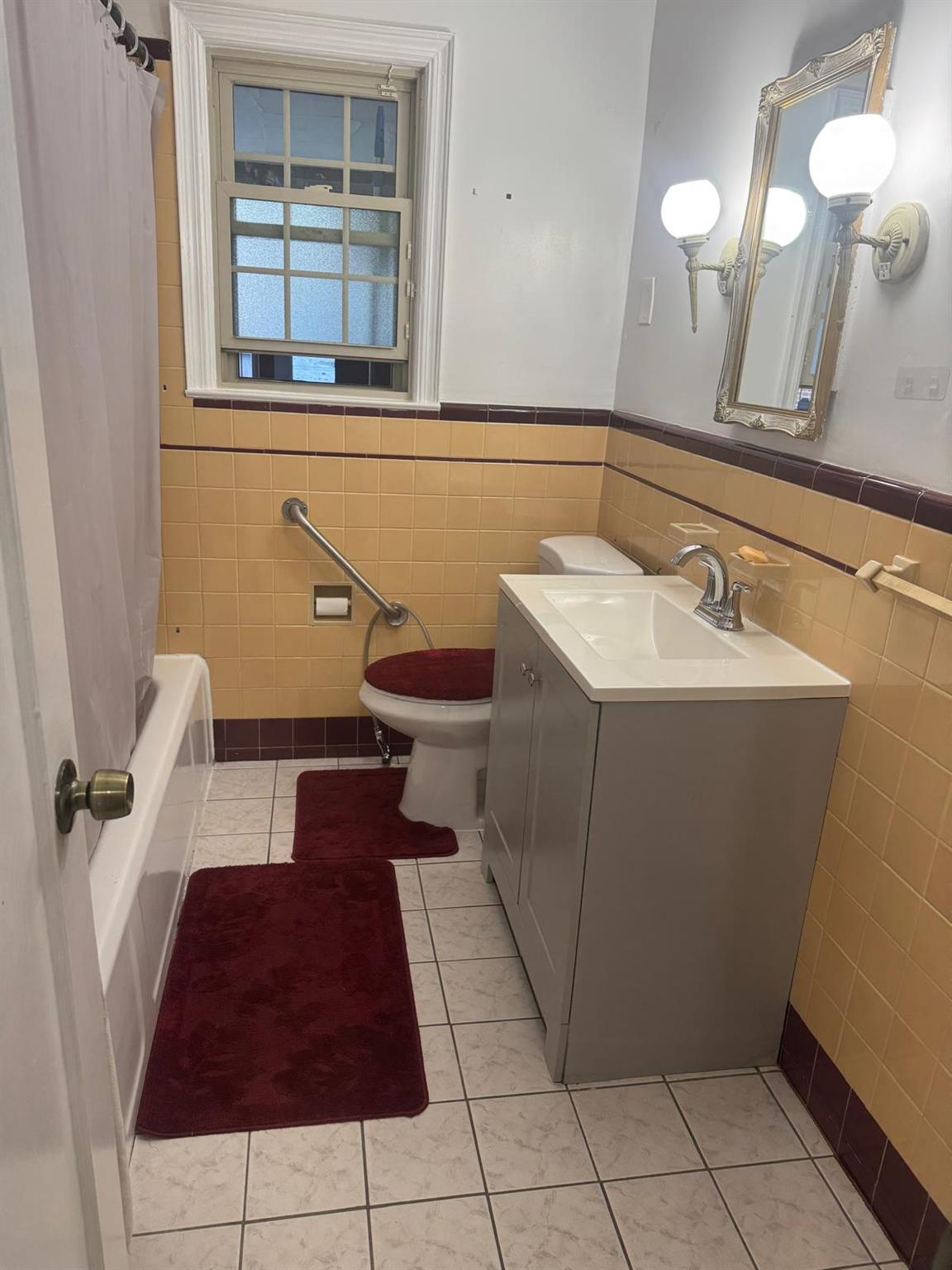 #3 photo, 8023 247th Street, クイーンズ区 Bellerose , NY 11426