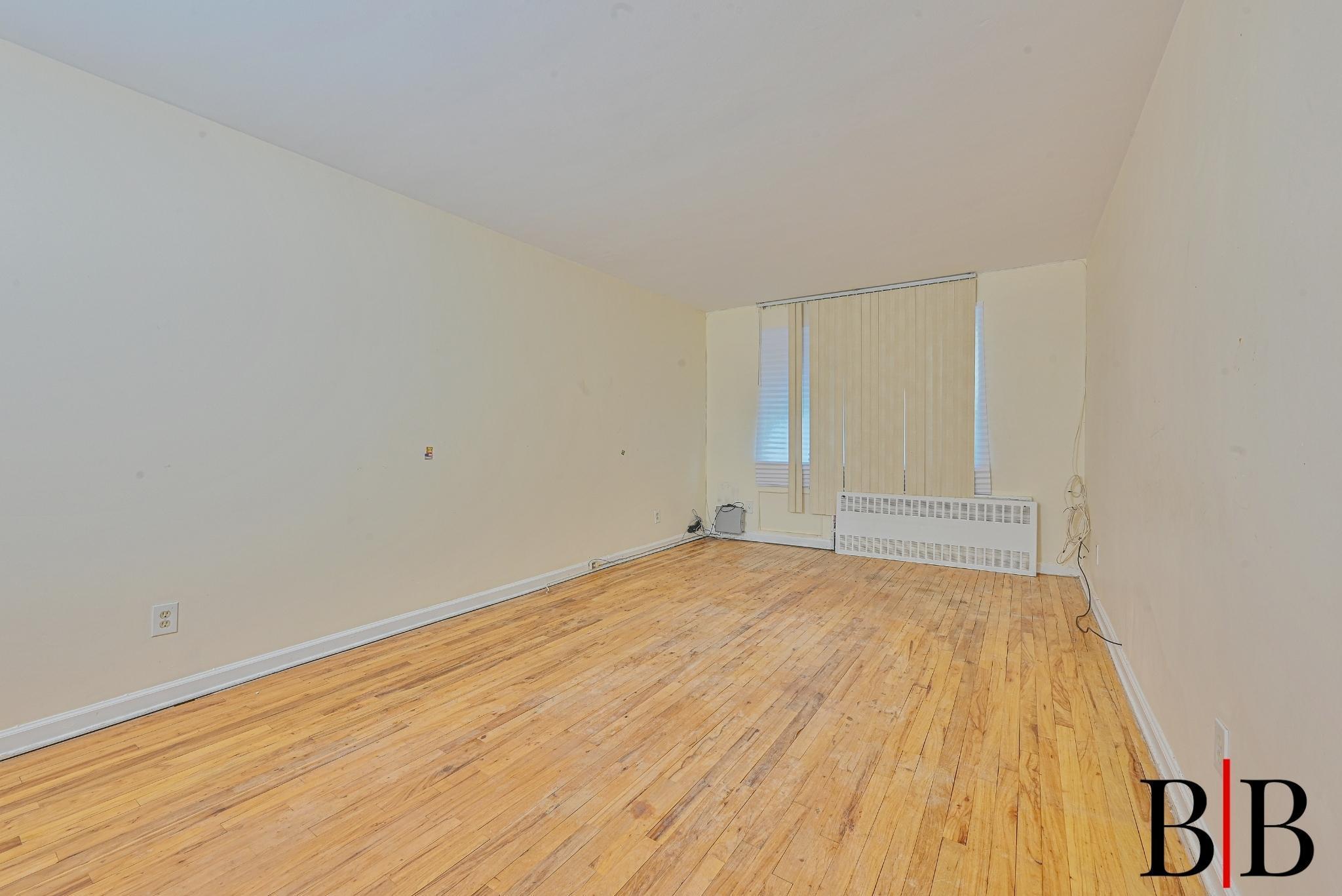 #13 photo, 2076 E 63 Street, ブルックリン区 Brooklyn , NY 11234