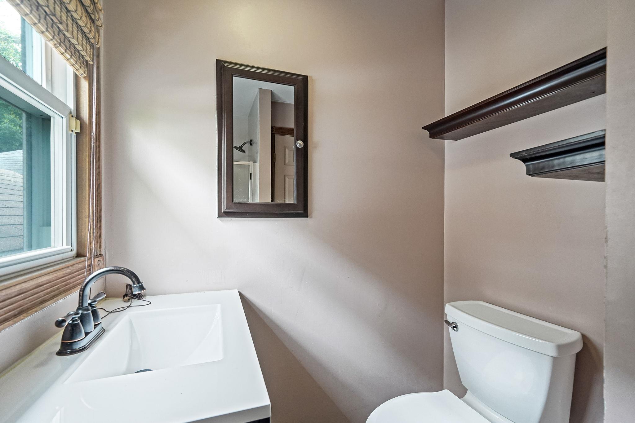 #19 photo, 2 Burnett Avenue, サフォーク郡 Bay Shore , NY 11706