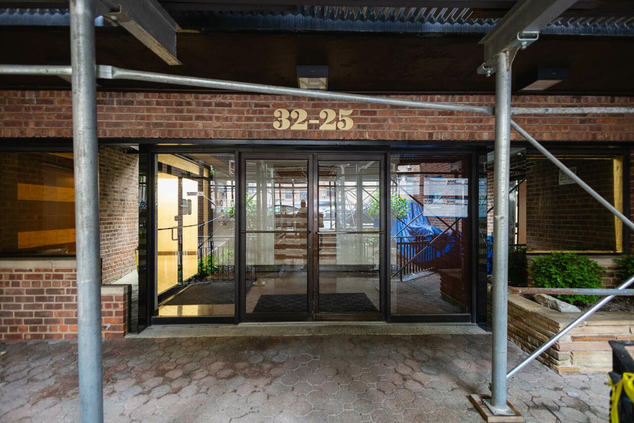 #20 photo, 32-25 91st Street, クイーンズ区 East Elmhurst , NY 11369