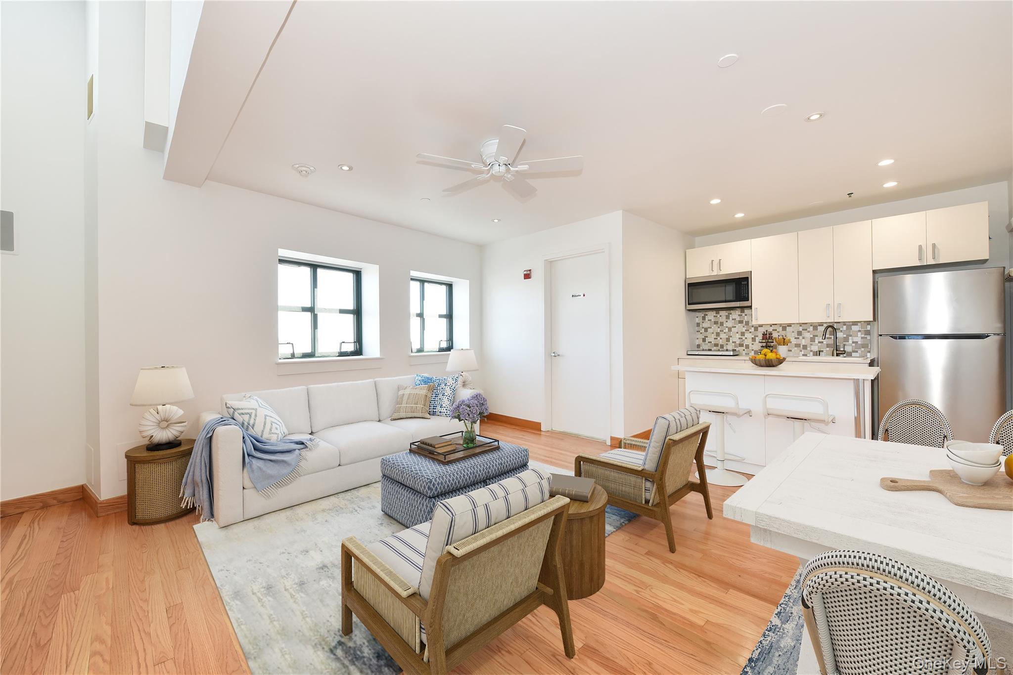 #16 photo, 70 S Main Street, Freeport , NY 11520