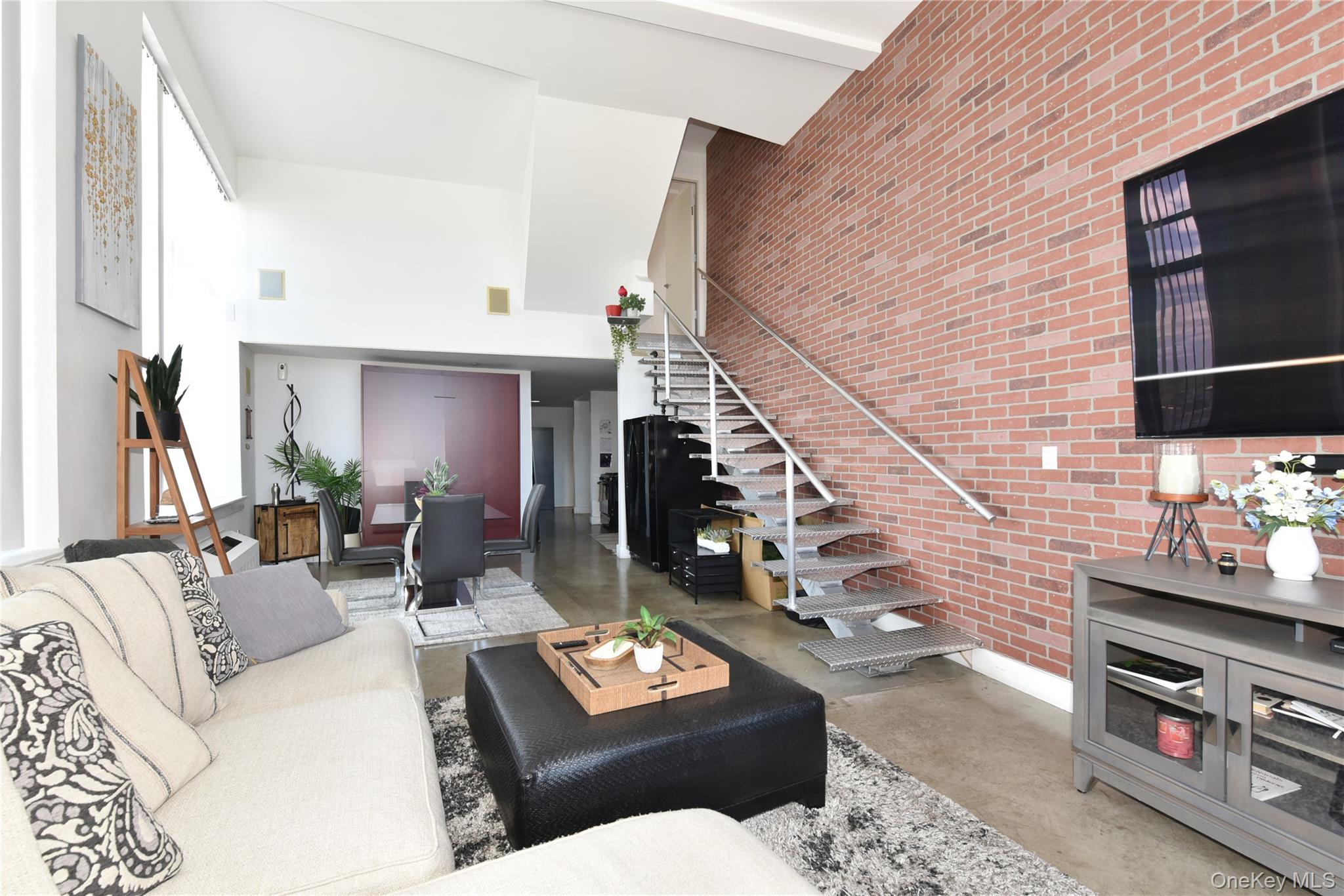 #5 photo, 70 S Main Street, Freeport , NY 11520