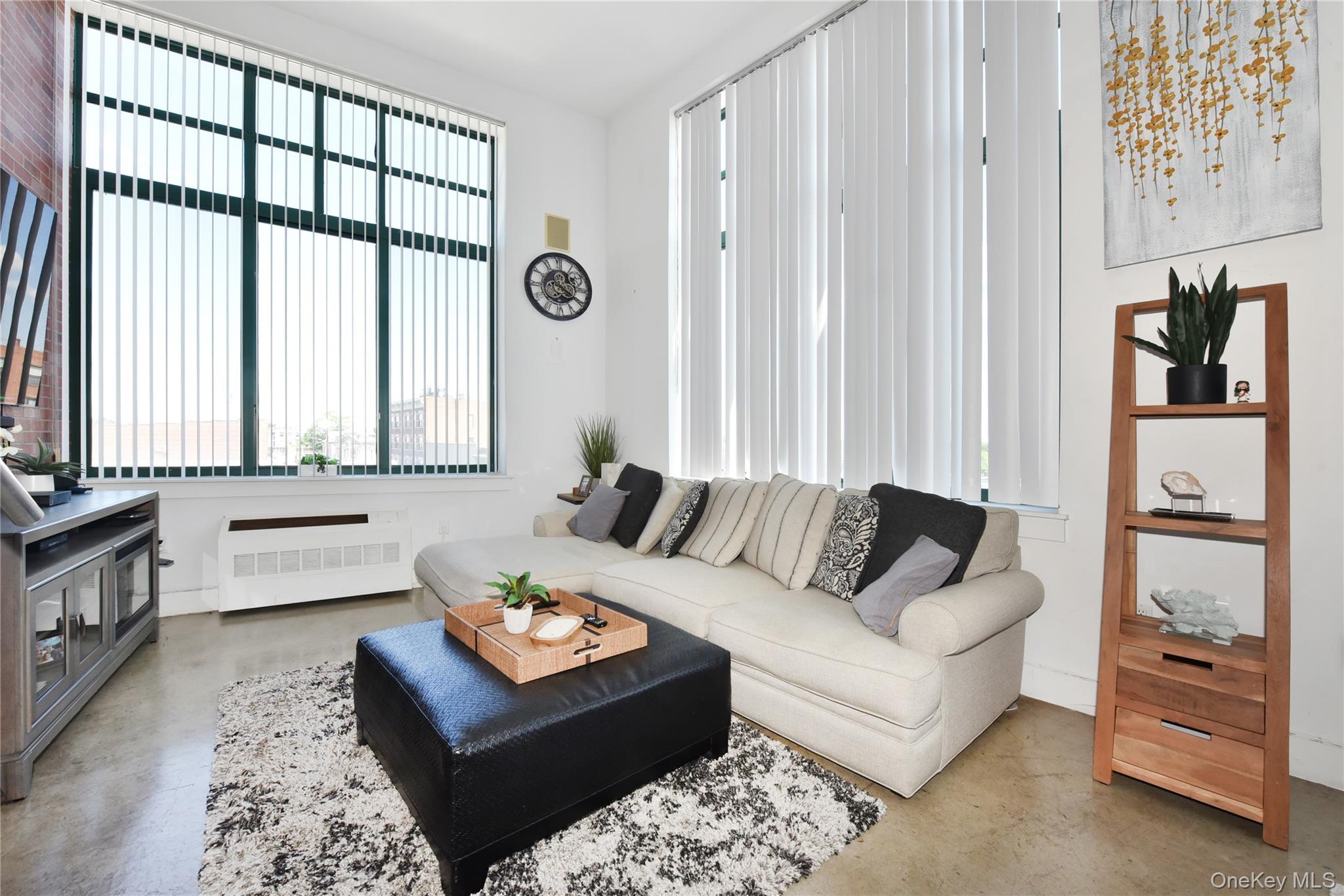 #7 photo, 70 S Main Street, Freeport , NY 11520