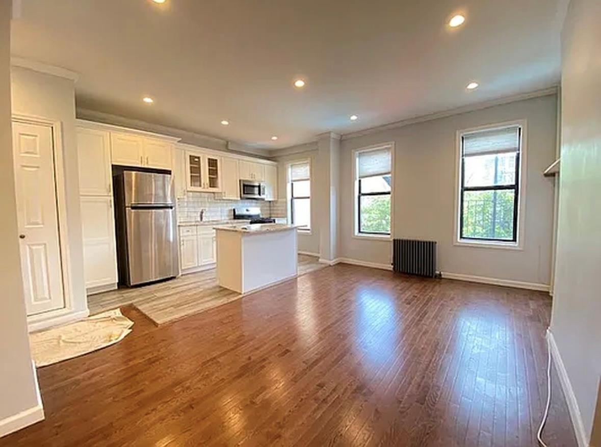 #2 photo, 5840 Catalpa Avenue, Ridgewood , NY 11385