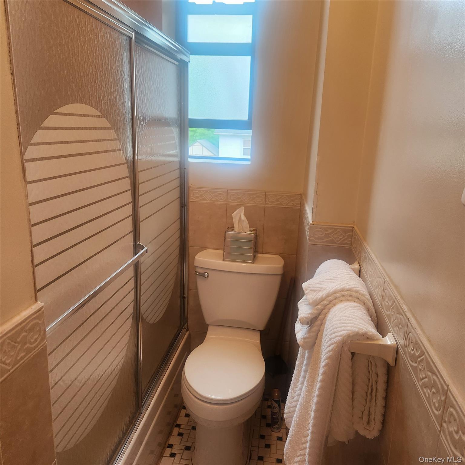 #10 photo, 160-15 Powells  Cove Boulevard, クイーンズ区 Beechhurst , NY 11357