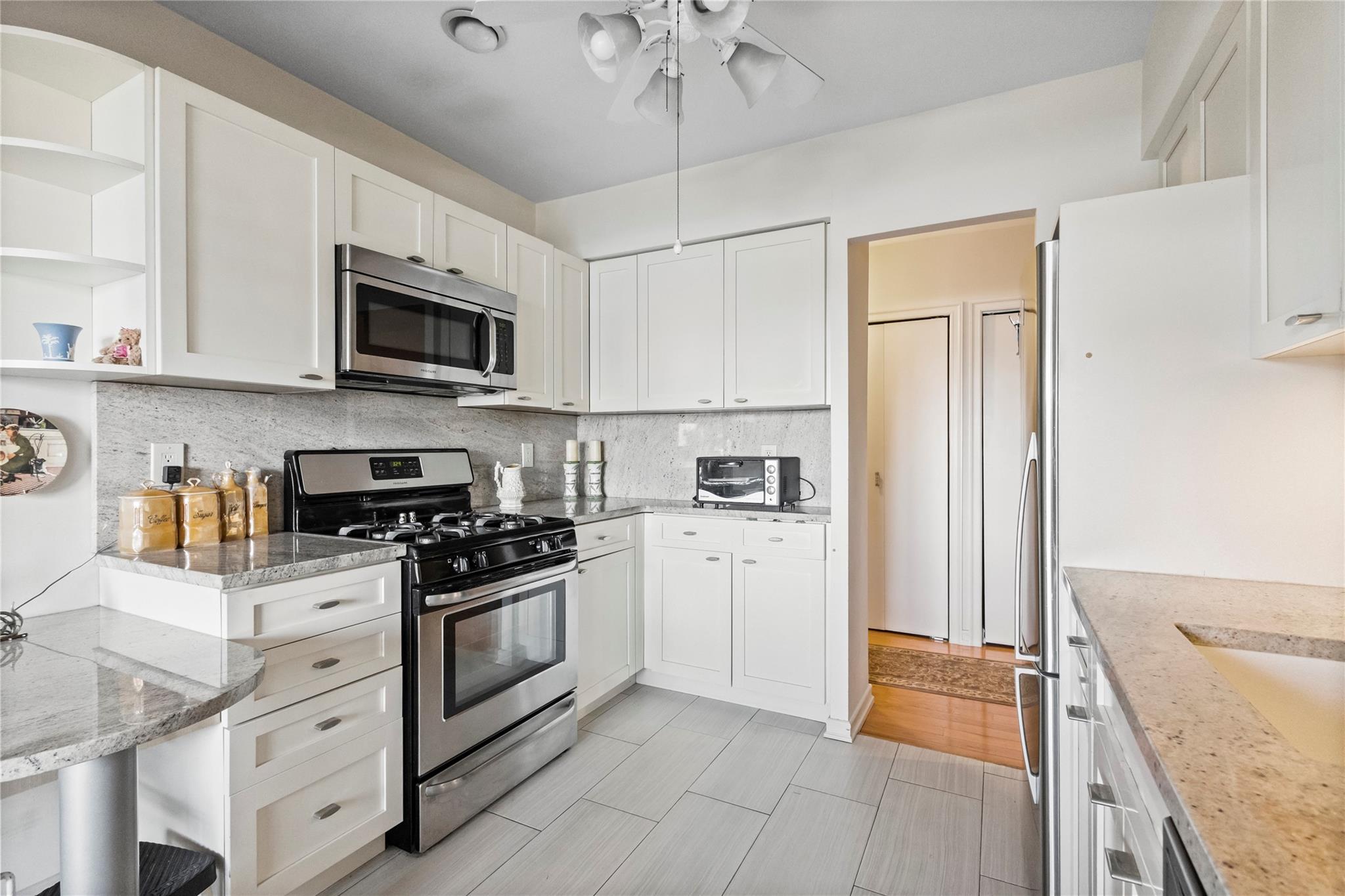 #11 photo, 12 Florence Avenue, Нассау ‖ Freeport , NY 11520