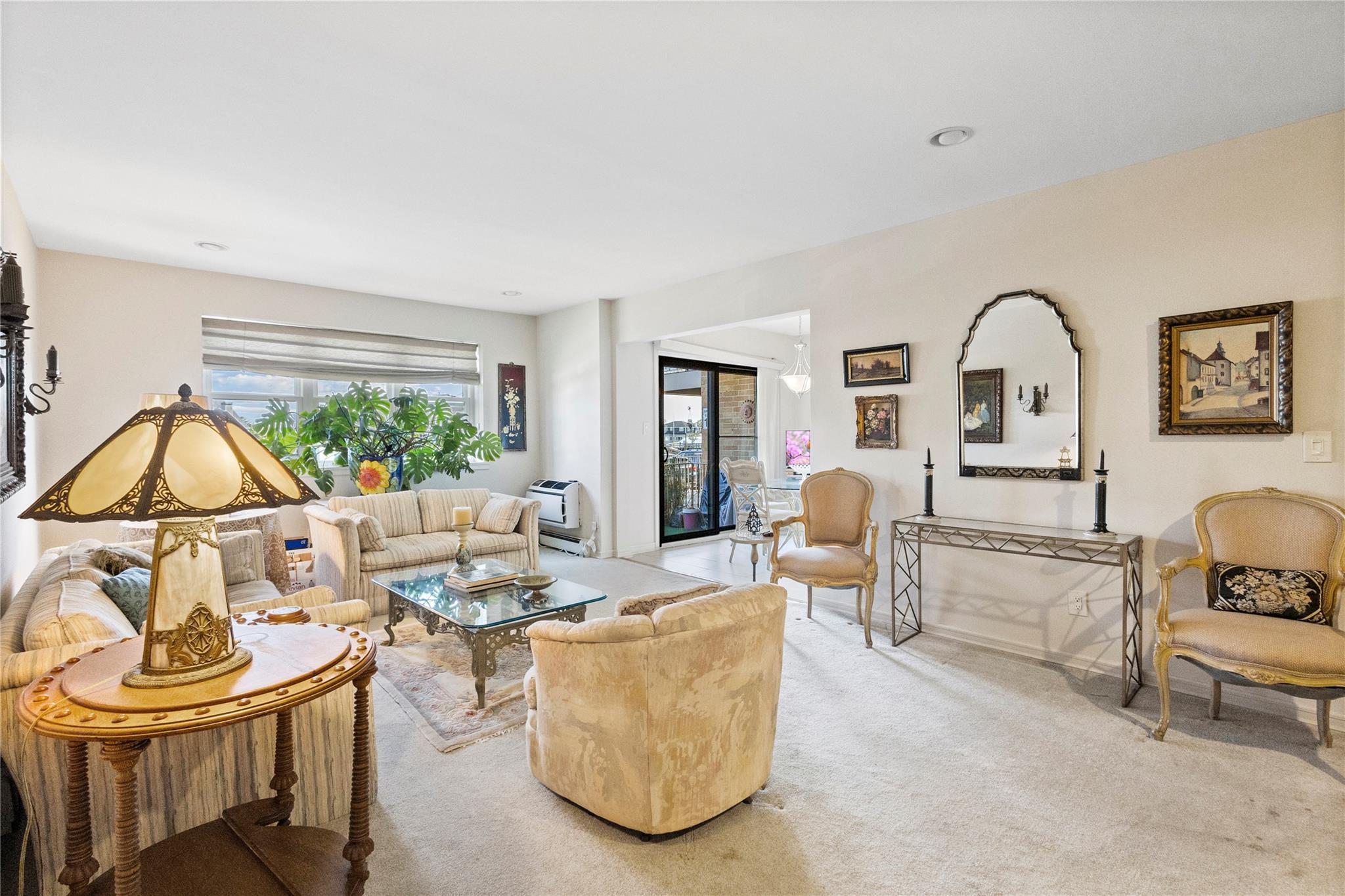 #16 photo, 12 Florence Avenue, Нассау ‖ Freeport , NY 11520