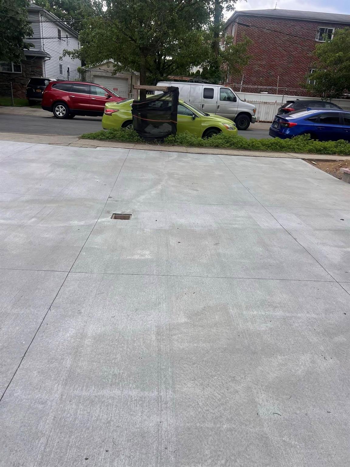 #13 photo, 208-04 47th Avenue, Bayside , NY 11361