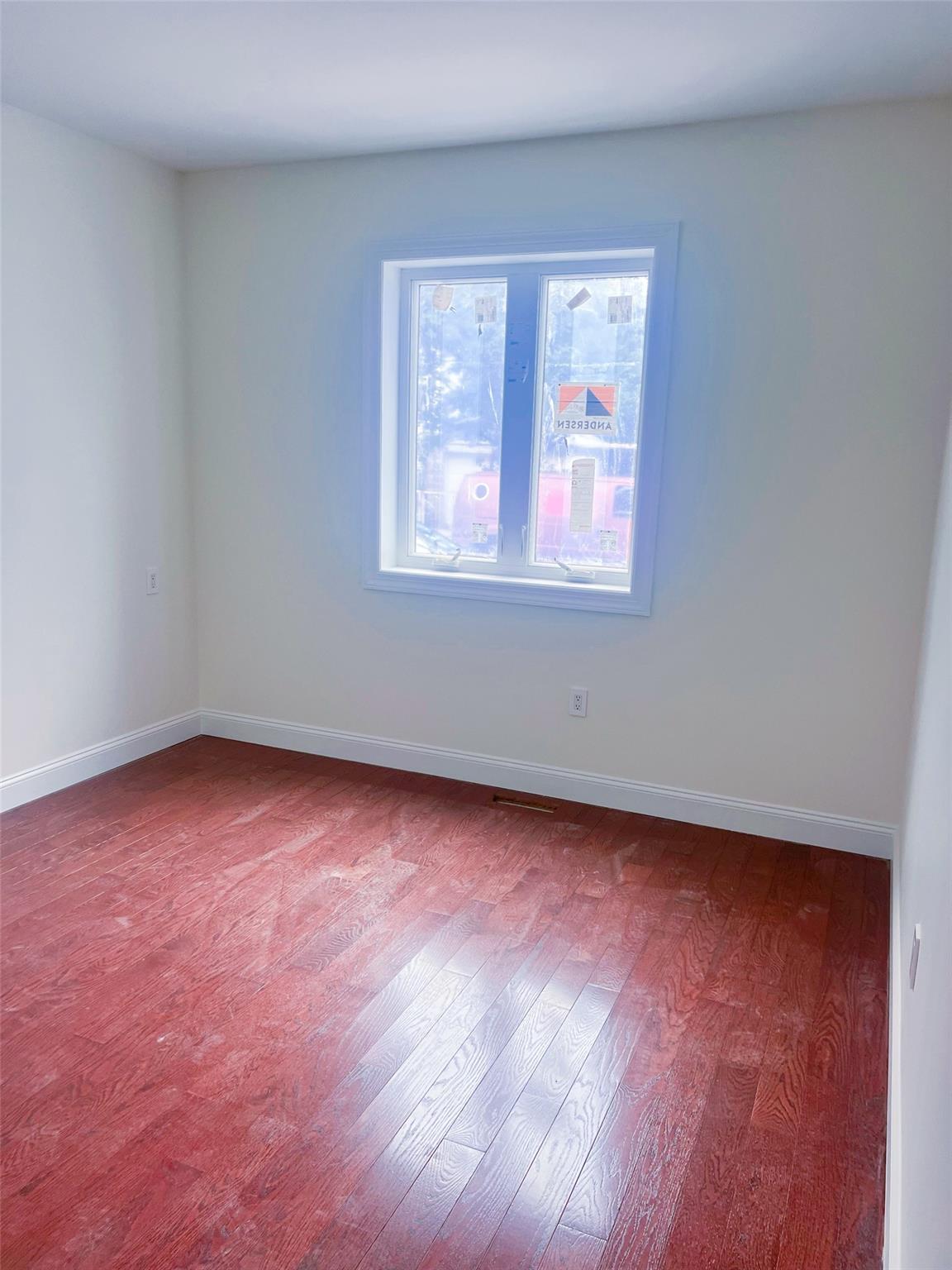 #19 photo, 208-04 47th Avenue, Bayside , NY 11361