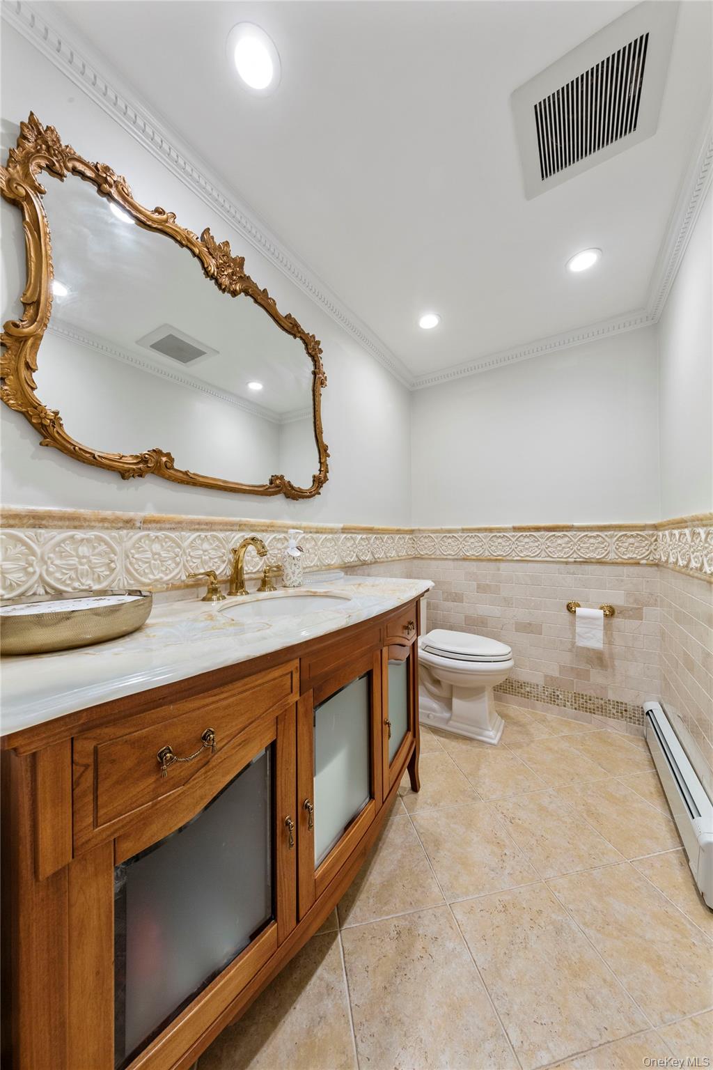 #18 photo, 1229 Estates Lane, Bayside , NY 11360