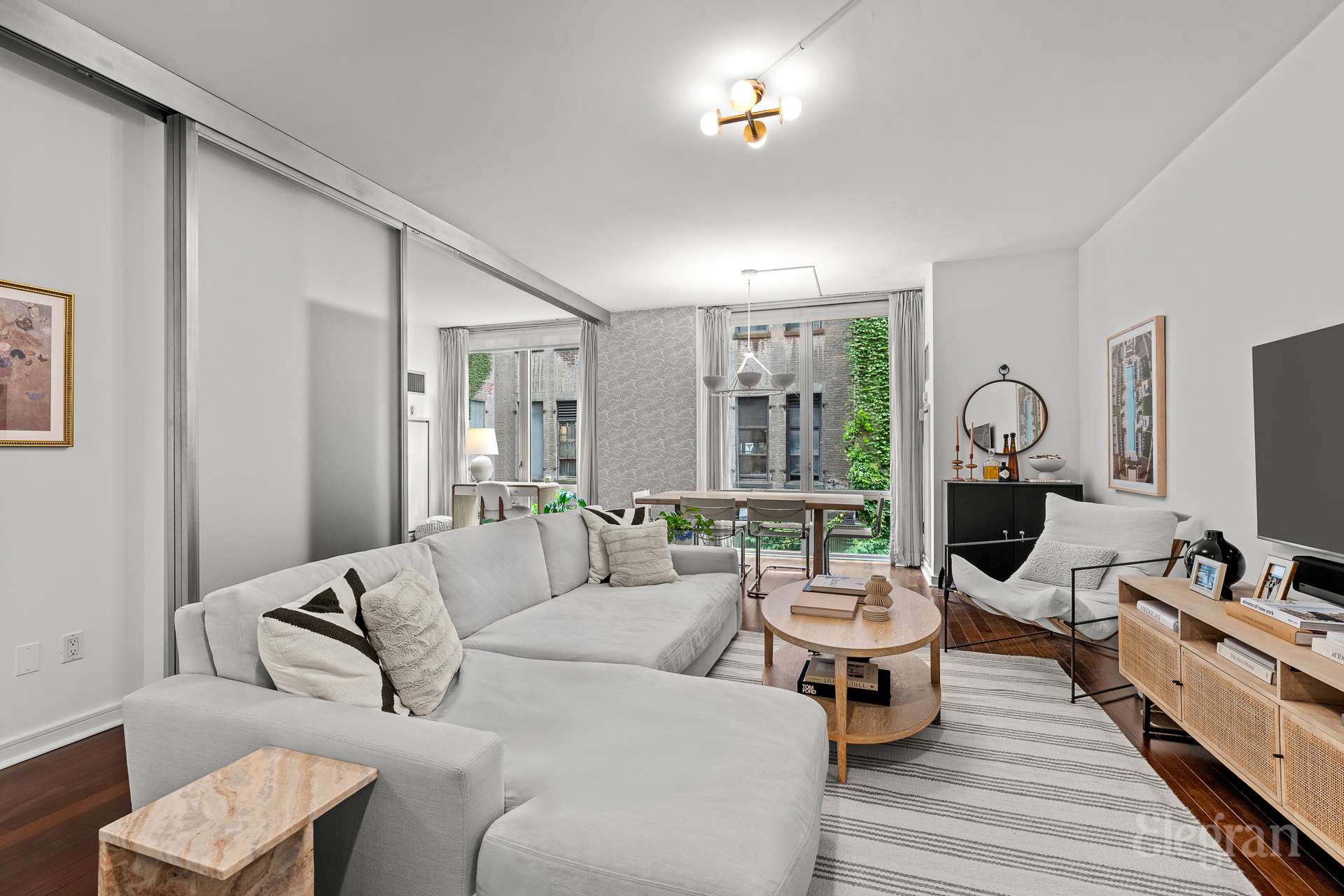 #4 photo, 130 W 19th Street, マンハッタン Chelsea , NY 10011