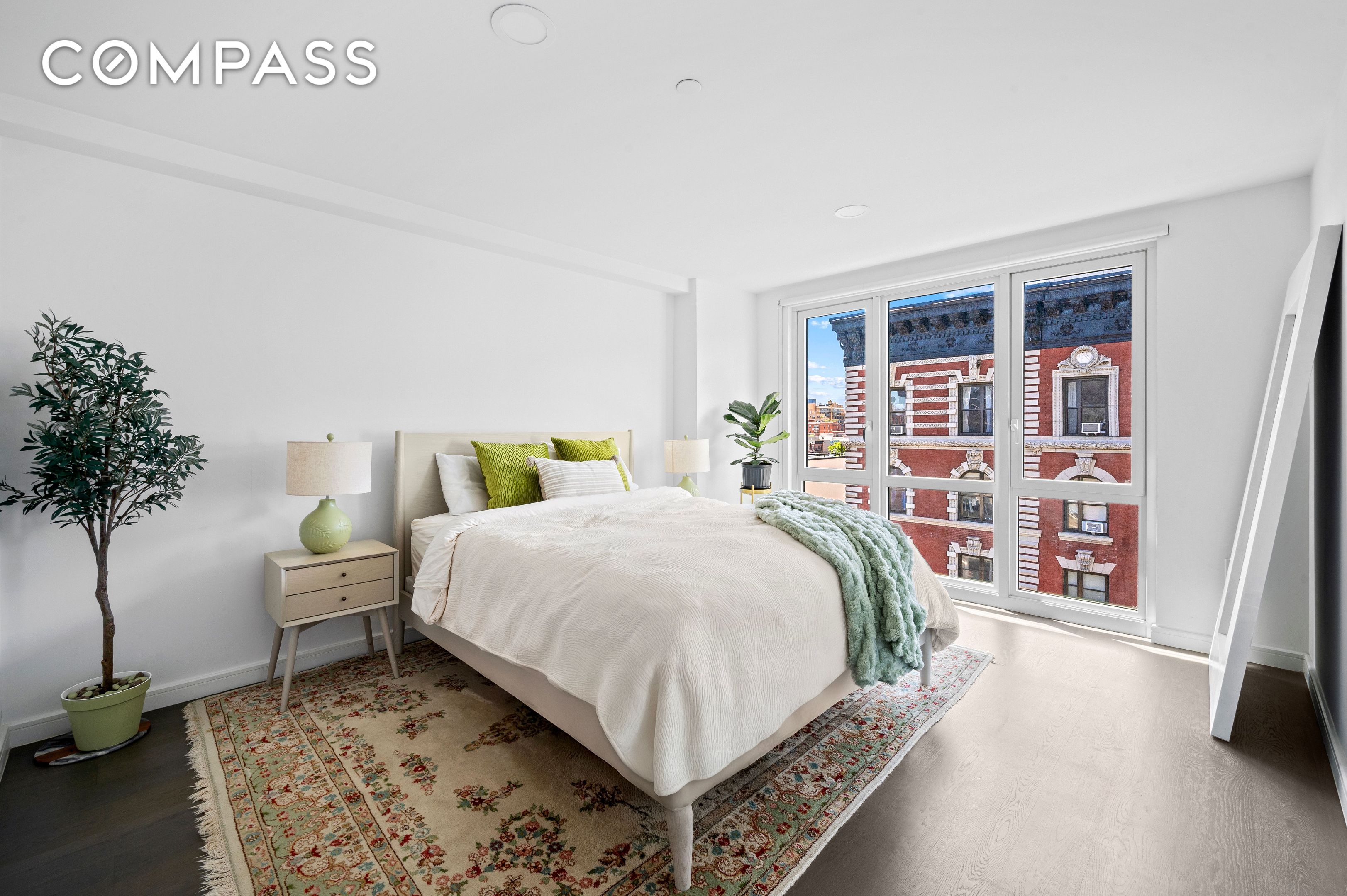 #7 photo, 371 W 123rd Street, マンハッタン Harlem , NY 10027