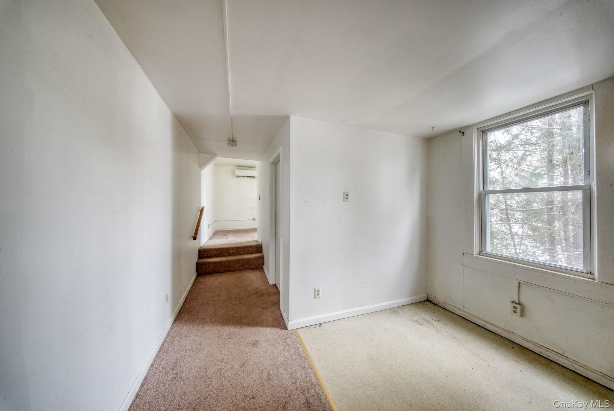 #8 photo, 5 Maple Avenue, Clintondale , NY 12515