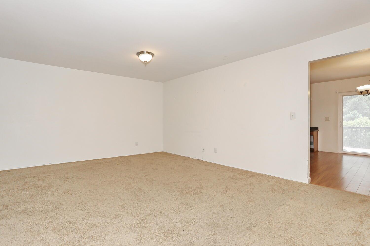 #8 photo, 554 Kensico Court, Suffern , NY 10901