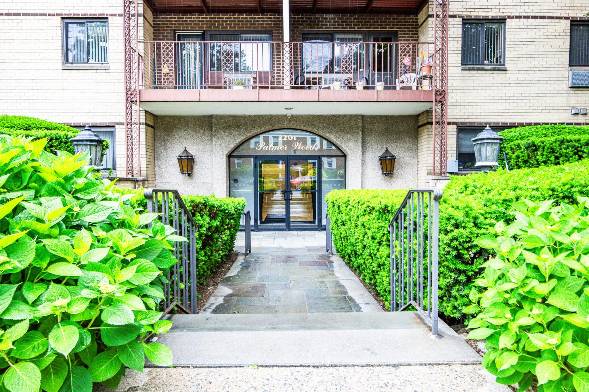 #1 photo, 2201 Palmer Avenue, New Rochelle , NY 10801