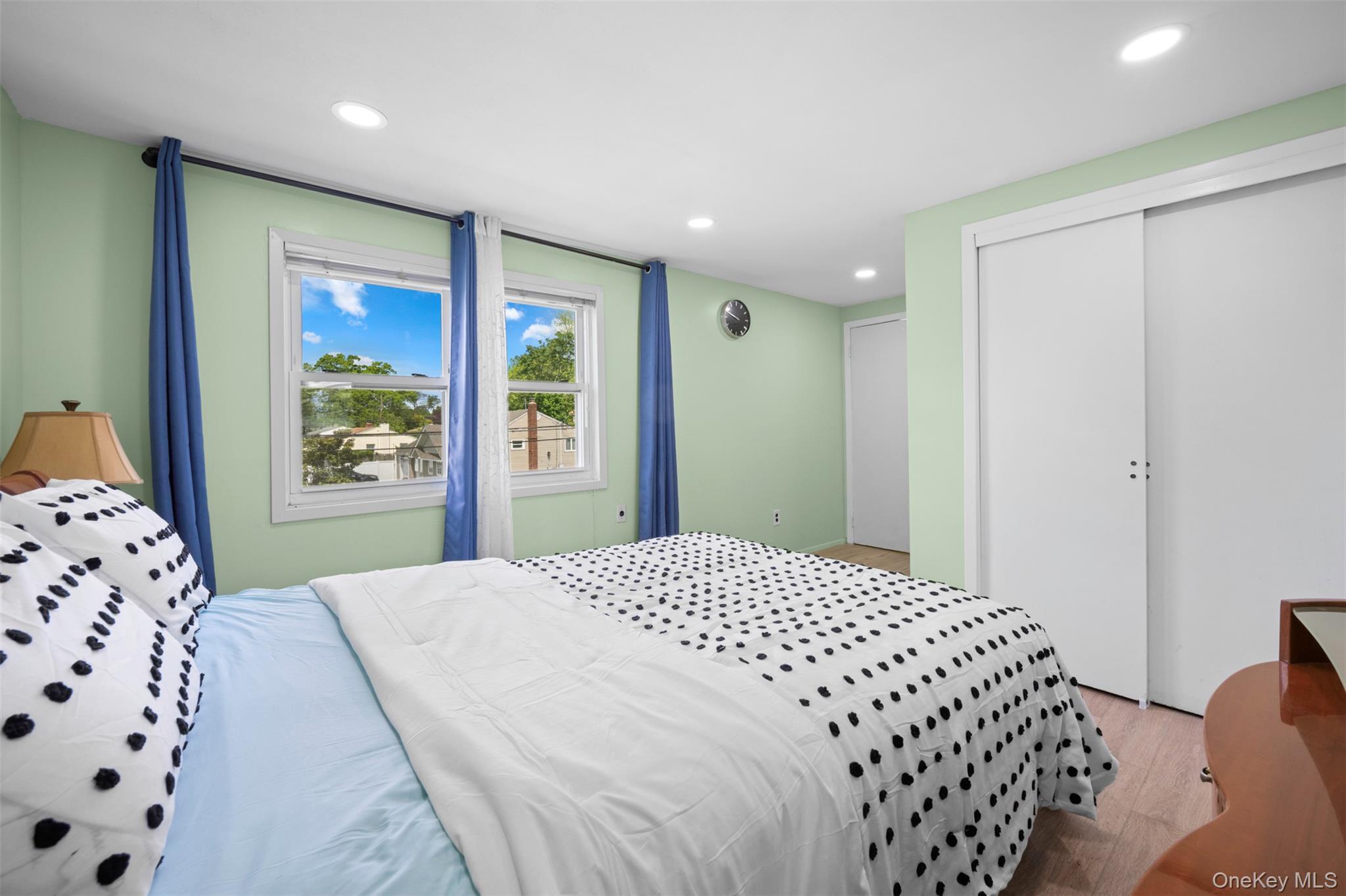 #17 photo, 21 Westgate Road, Massapequa Park , NY 11762