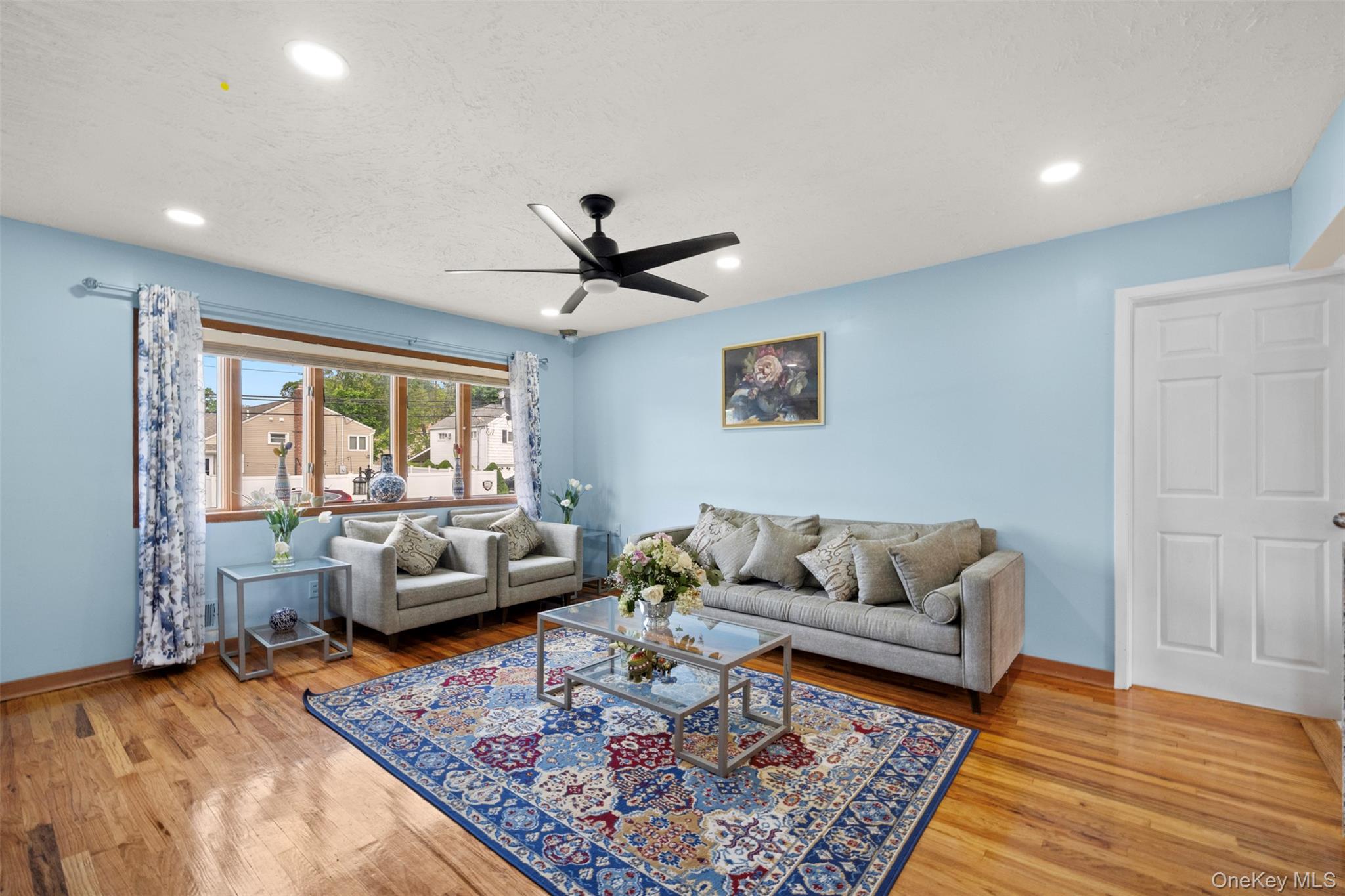 #2 photo, 21 Westgate Road, Massapequa Park , NY 11762