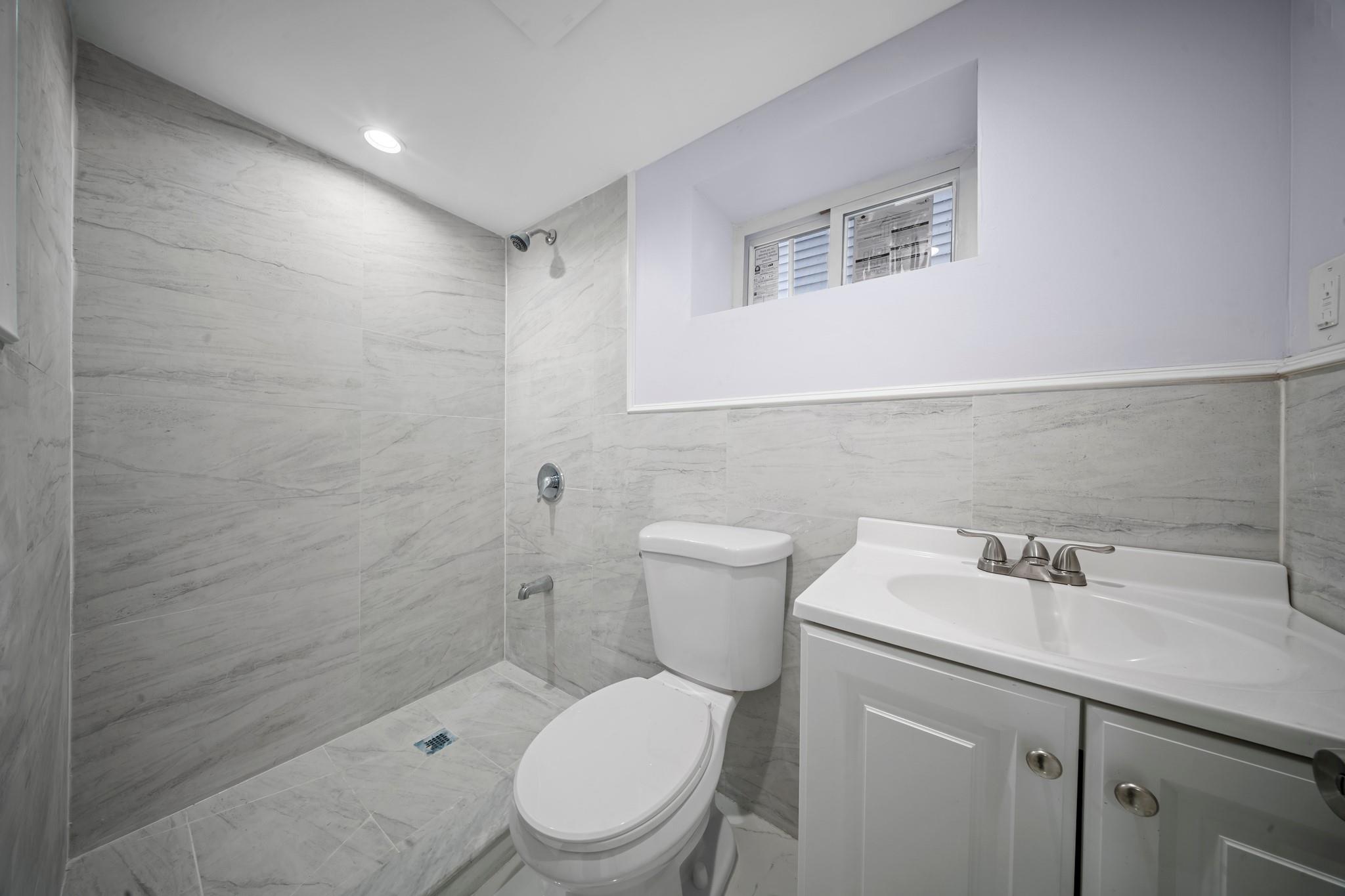 #19 photo, 11028 213th Street, Queens Village , NY 11429