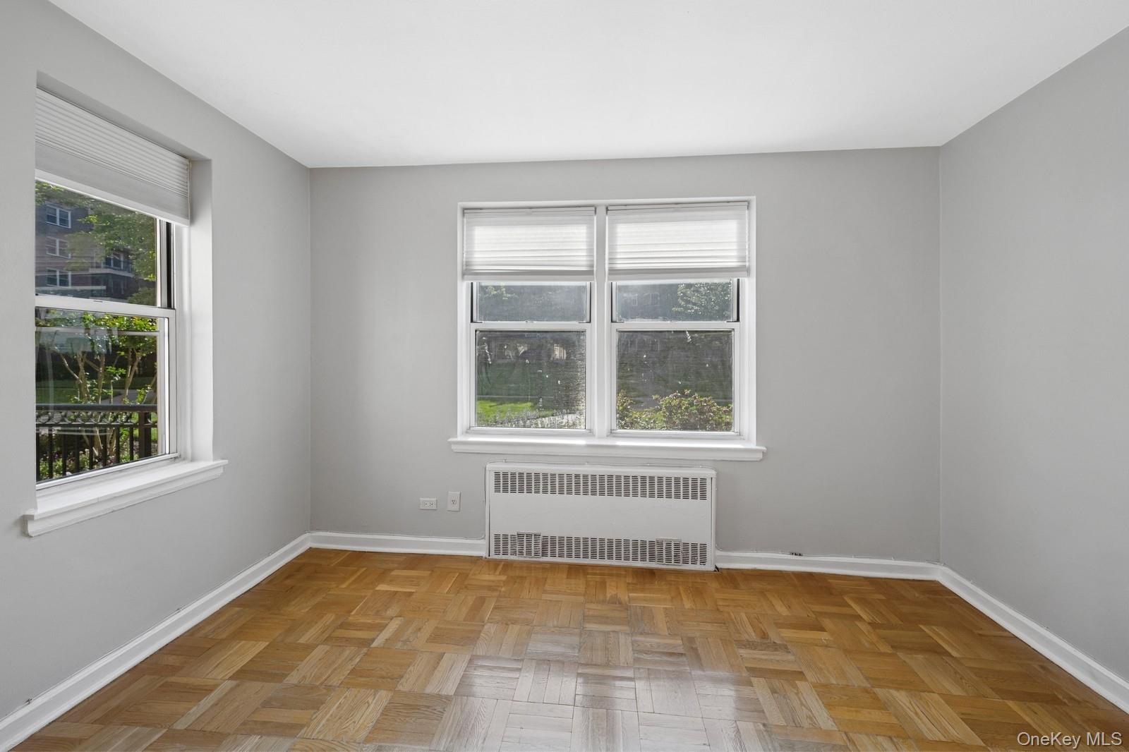 #2 photo, 162-21 Powells Cove Boulevard, クイーンズ区 Beechhurst , NY 11357