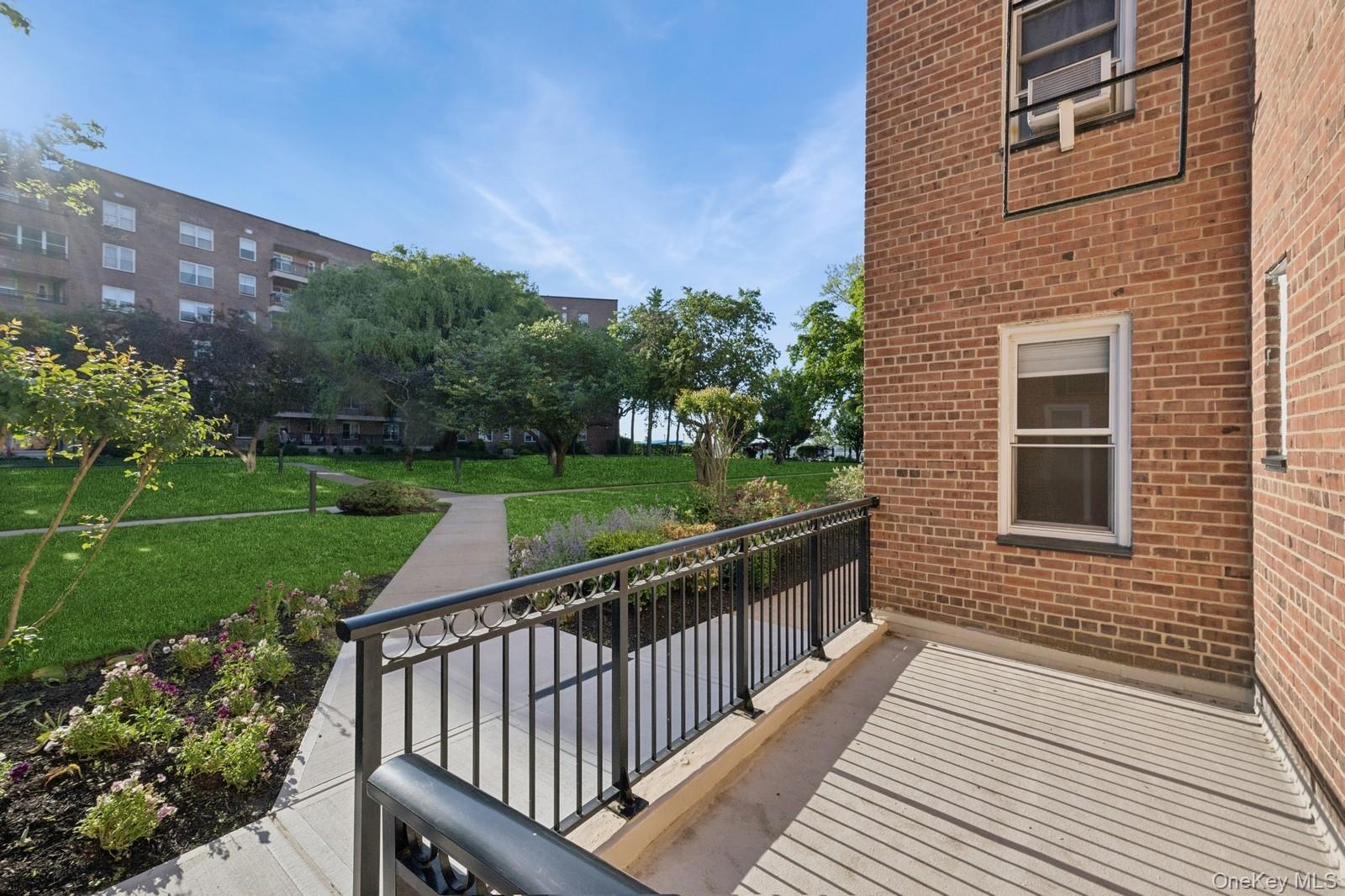 #9 photo, 162-21 Powells Cove Boulevard, クイーンズ区 Beechhurst , NY 11357