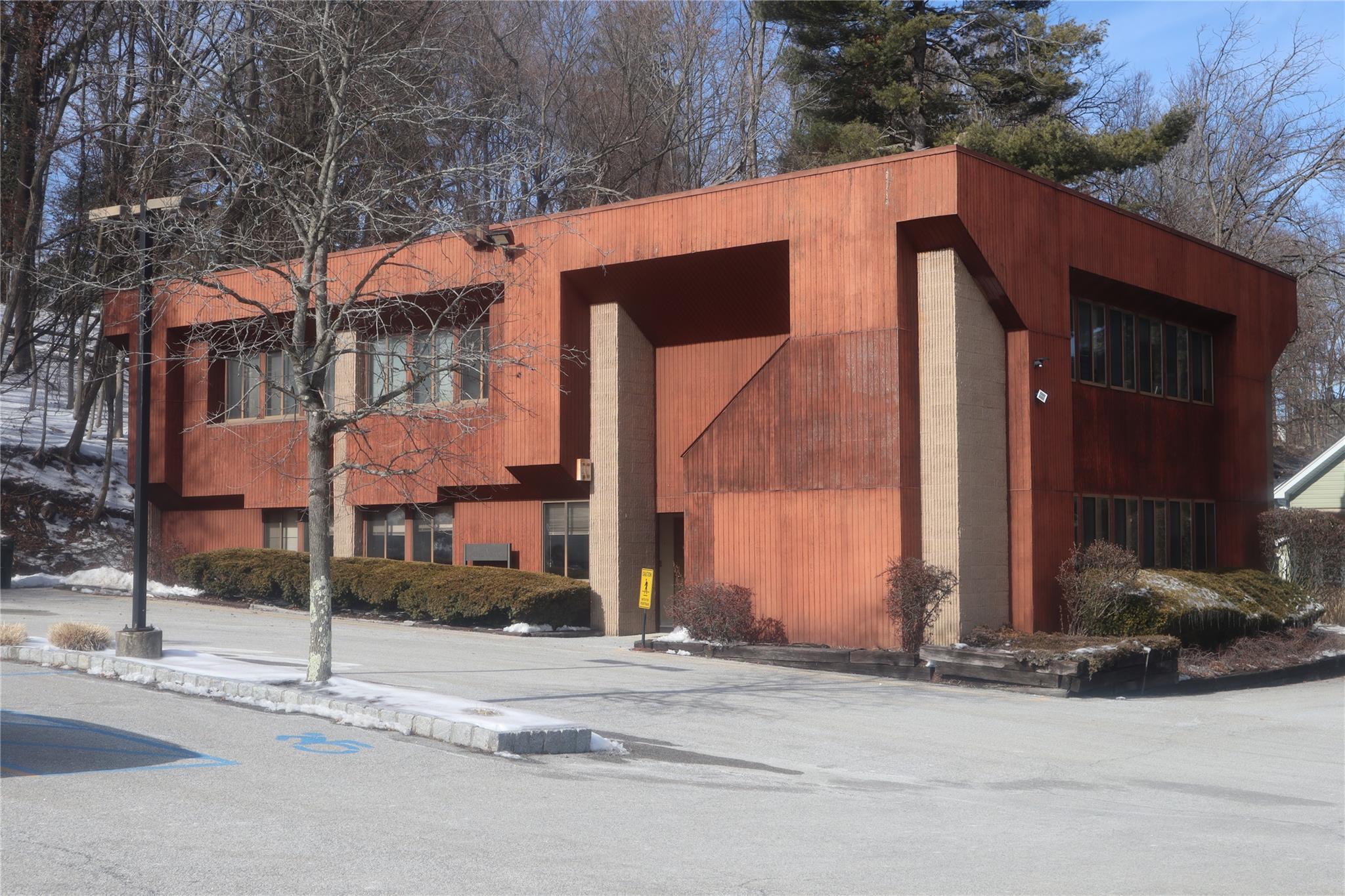 #1 photo, 156 Orange Avenue, Walden , NY 12586